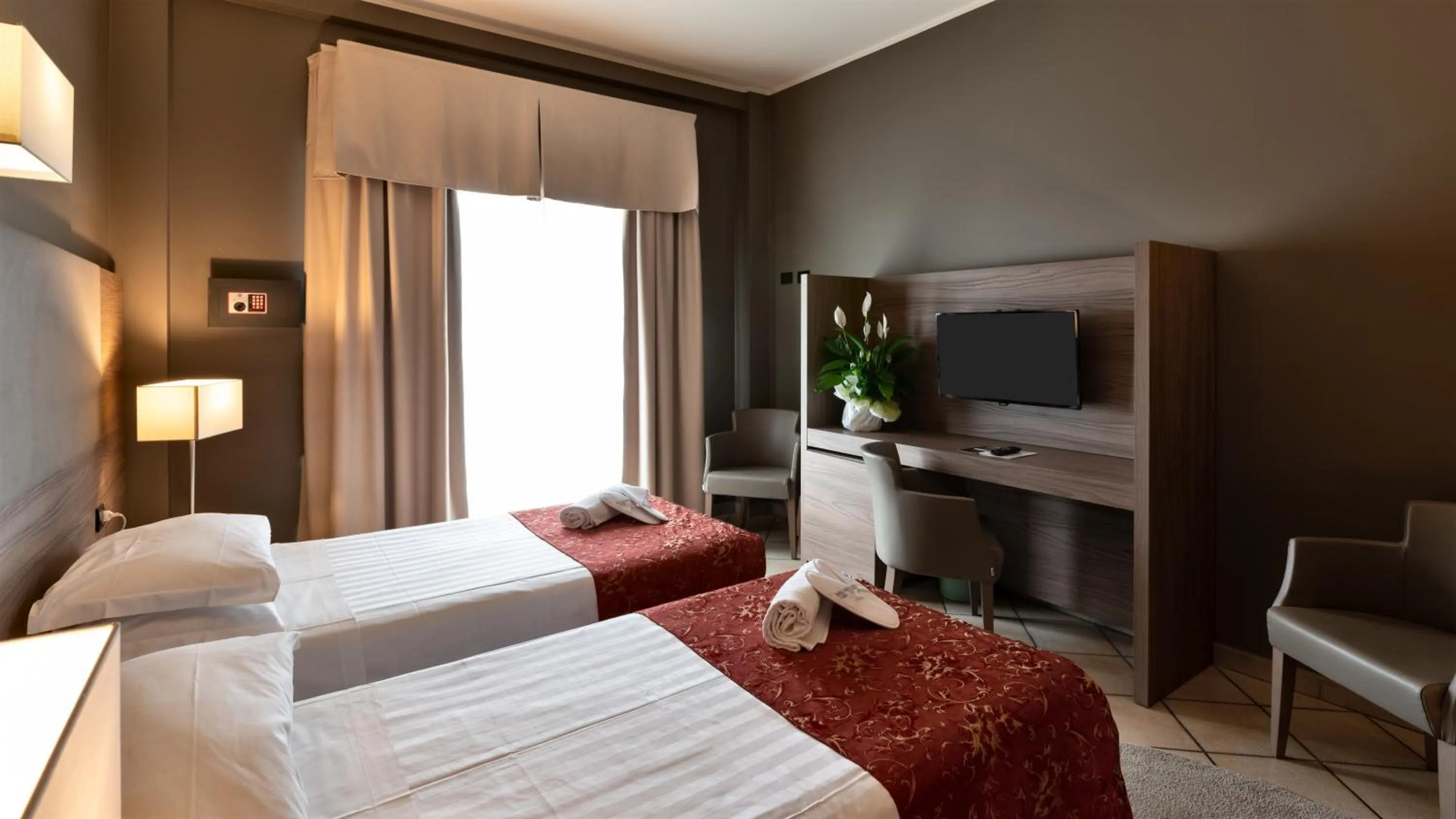 Bed in Hotel Sunflower