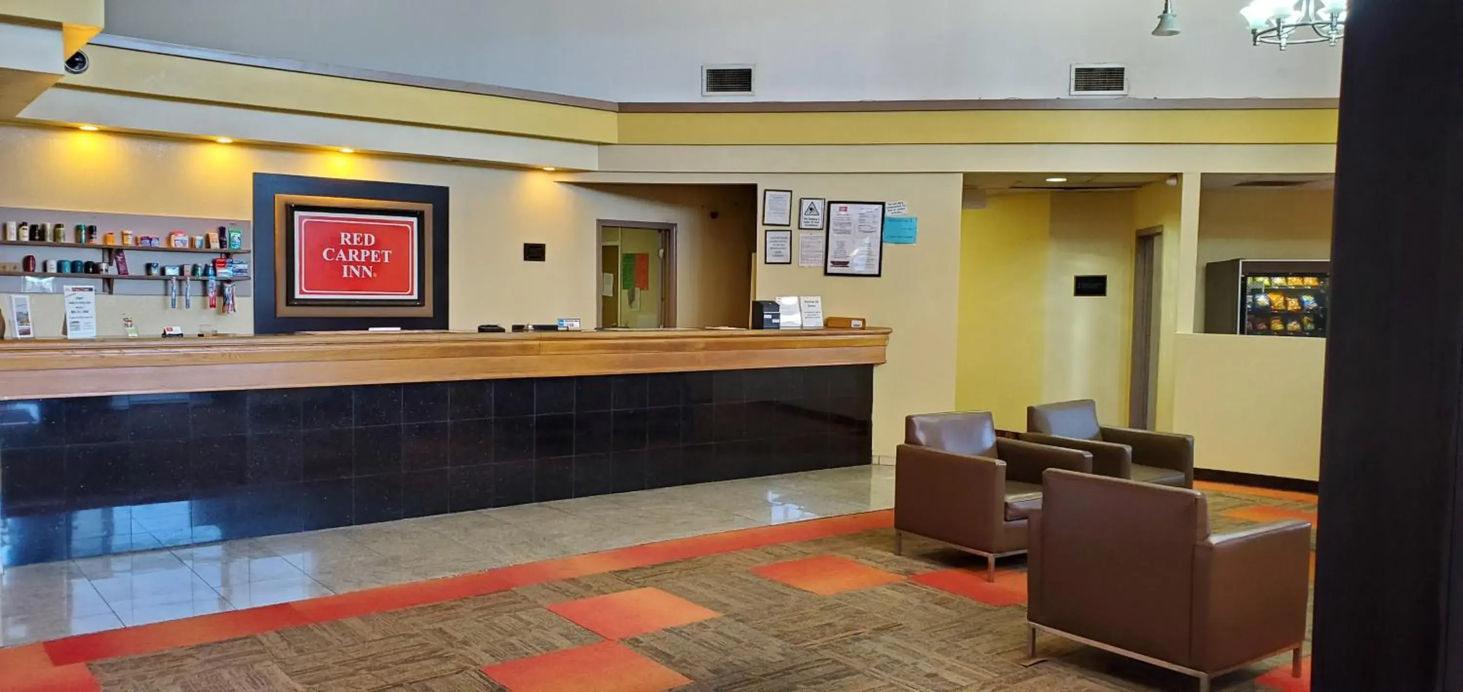 Lobby or reception in Red Carpet Inn-Macon Lobby or reception in Red Carpet Inn-Macon