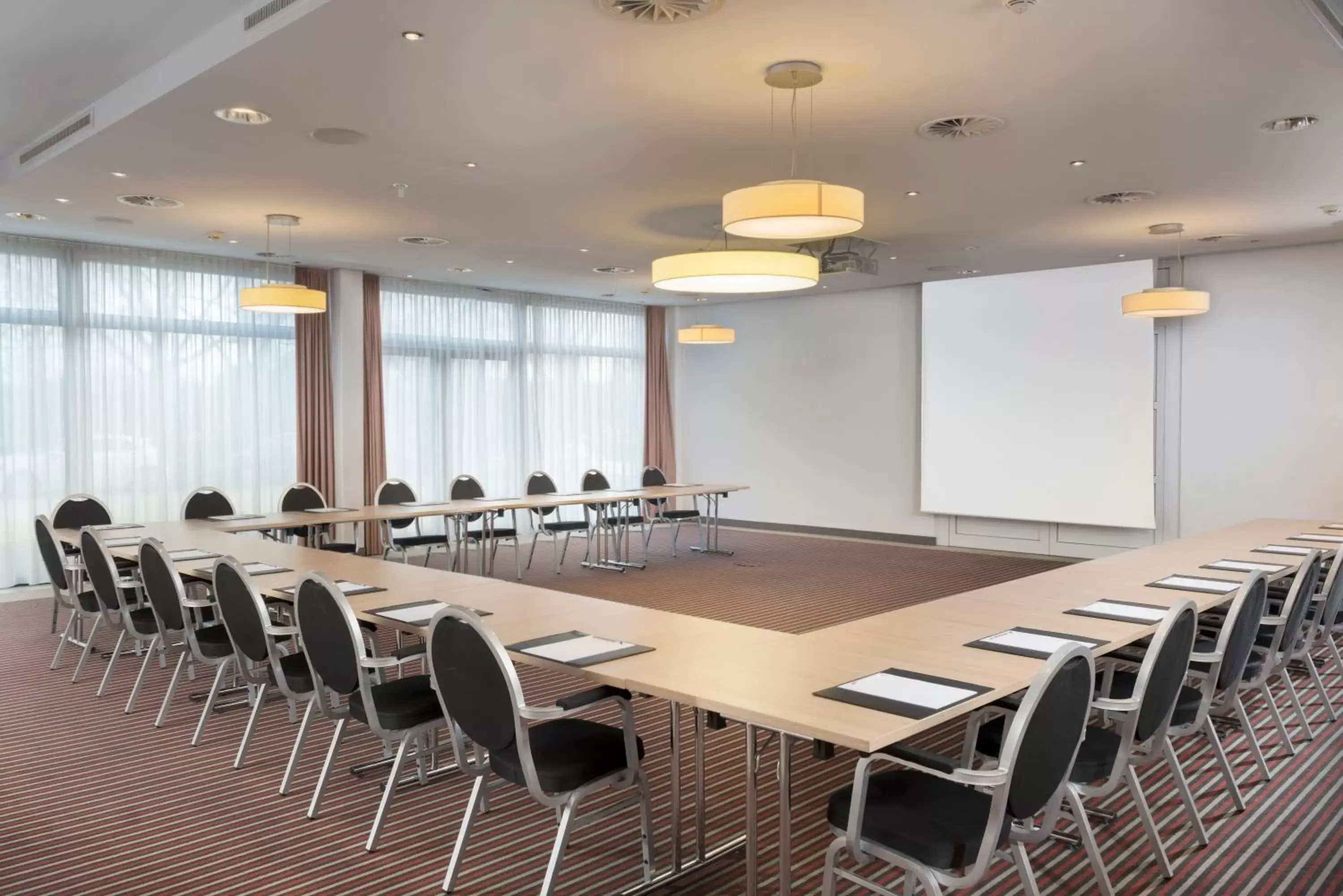 Meeting/conference room in Mercure Hotel Mannheim am Friedensplatz