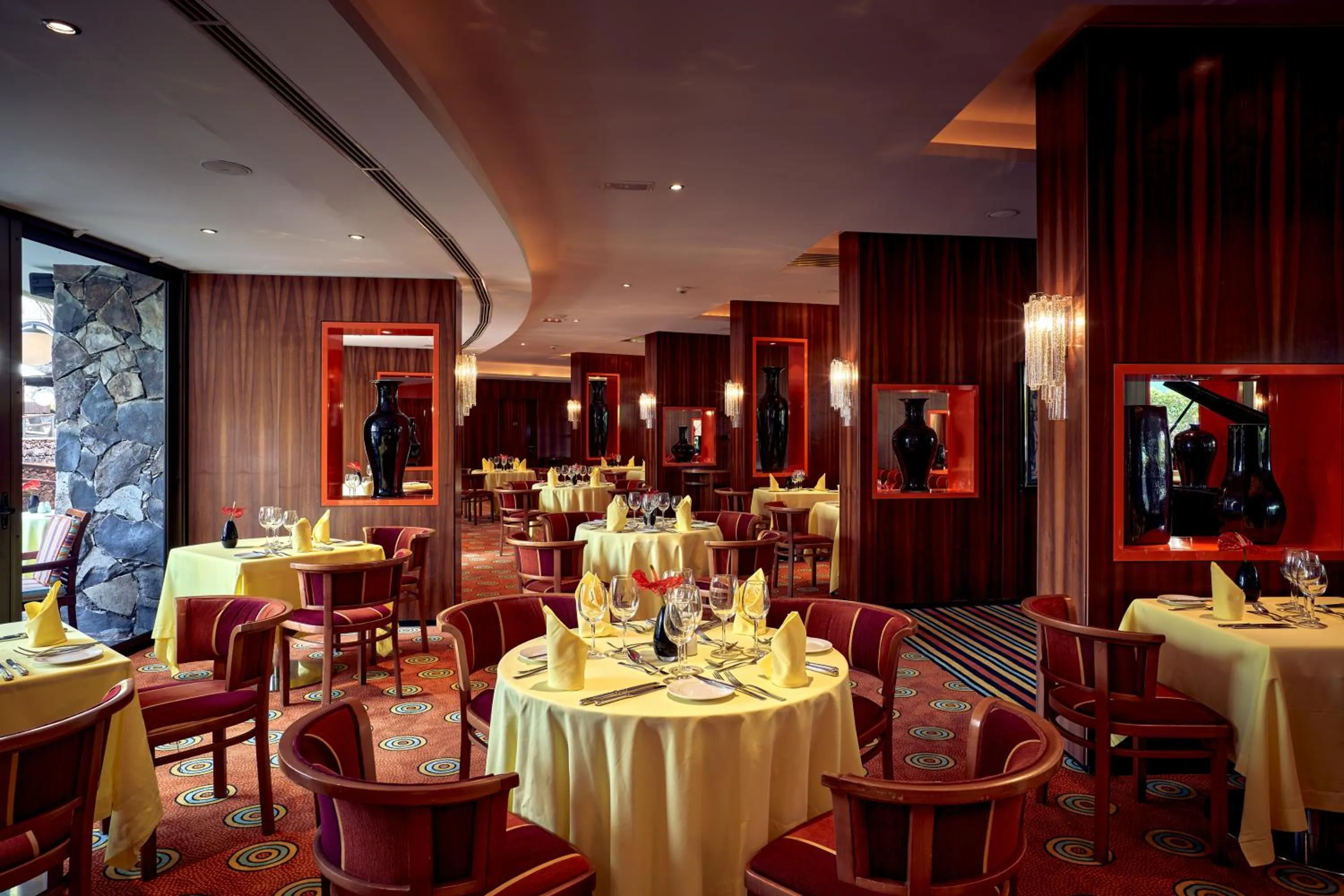 Restaurant/places to eat in Seaside Palm Beach