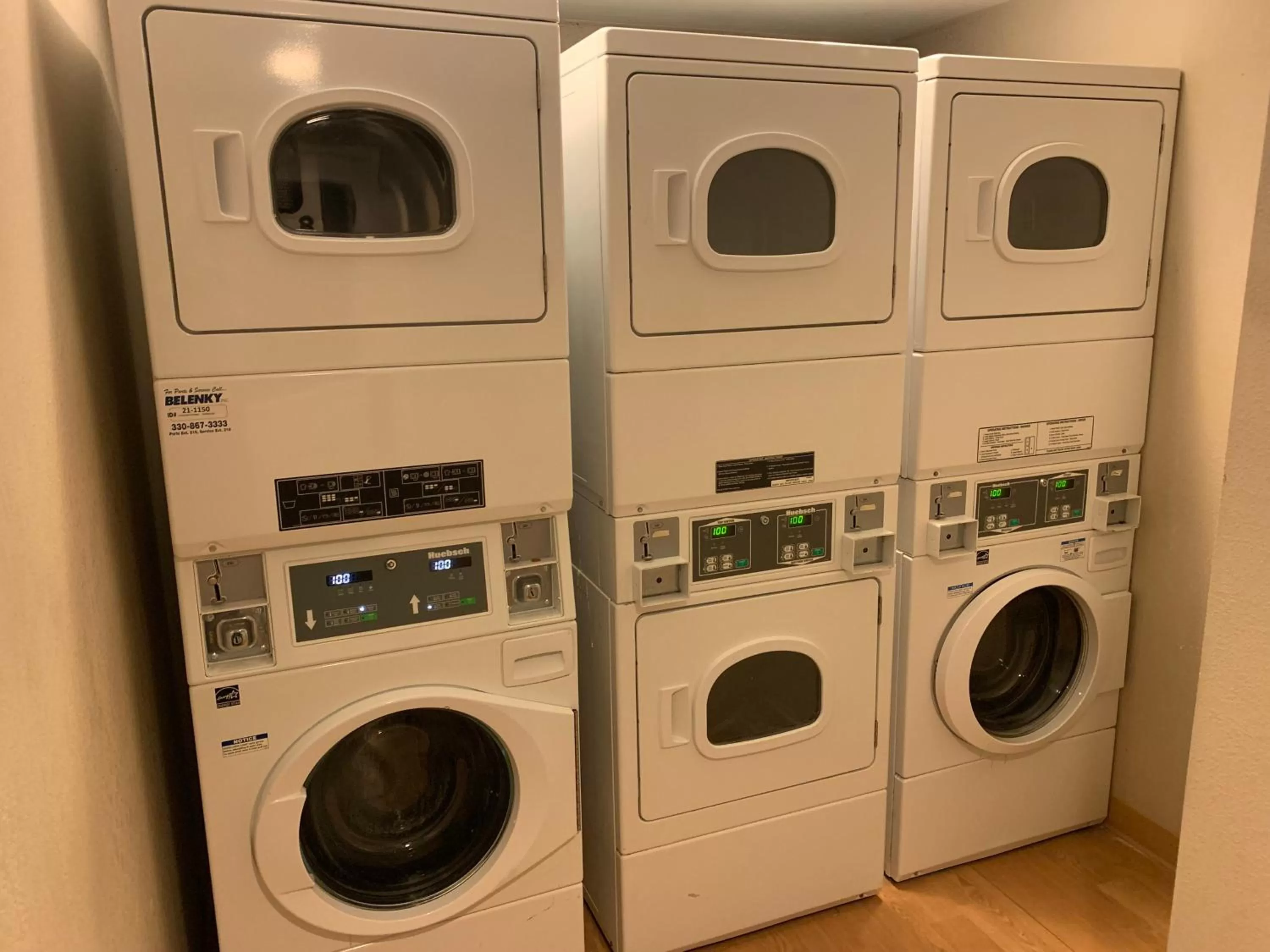 laundry in MainStay Suites Middleburg Heights Cleveland Airport