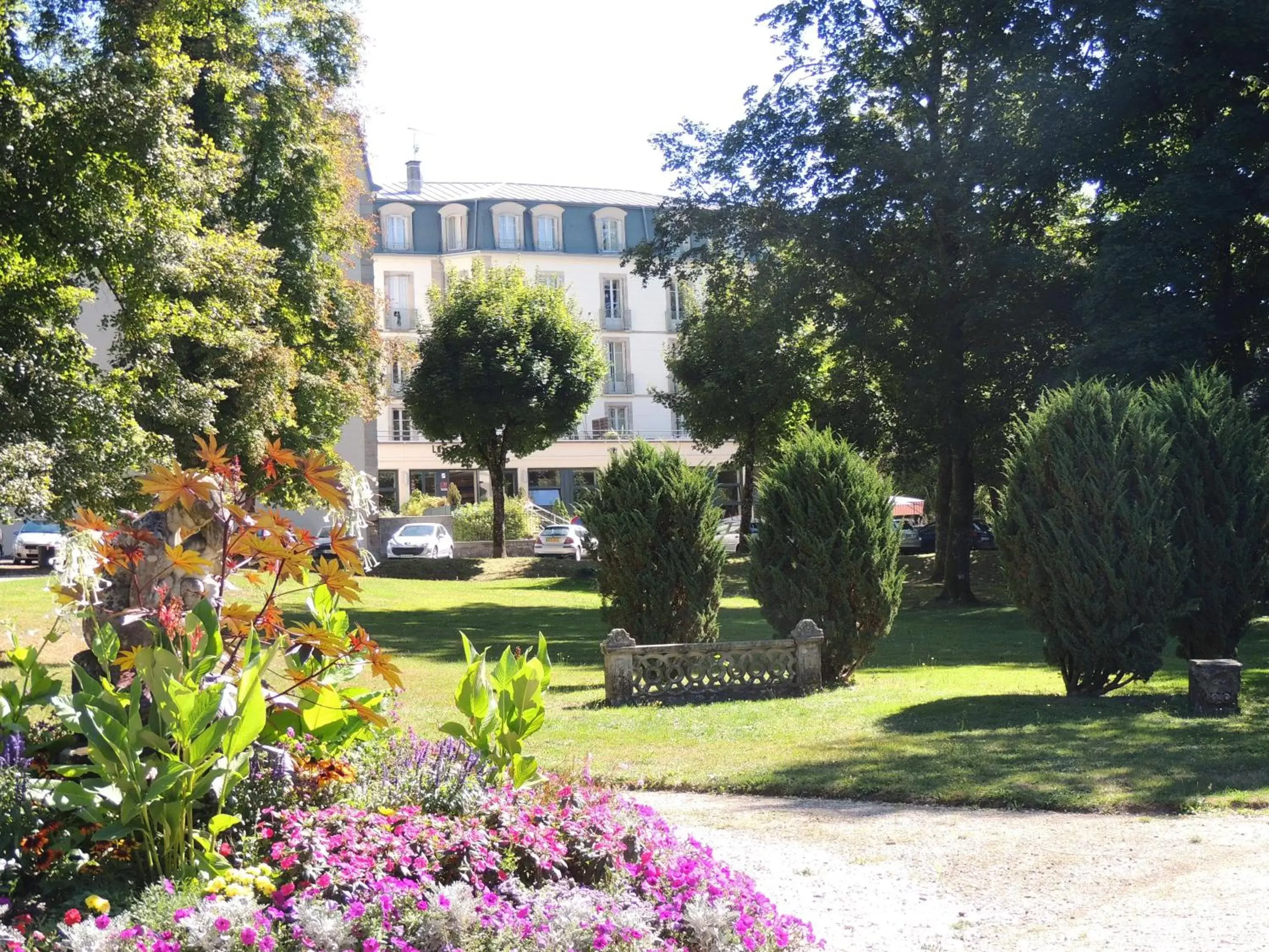 Natural landscape, Garden in CERISE Luxeuil Les Sources