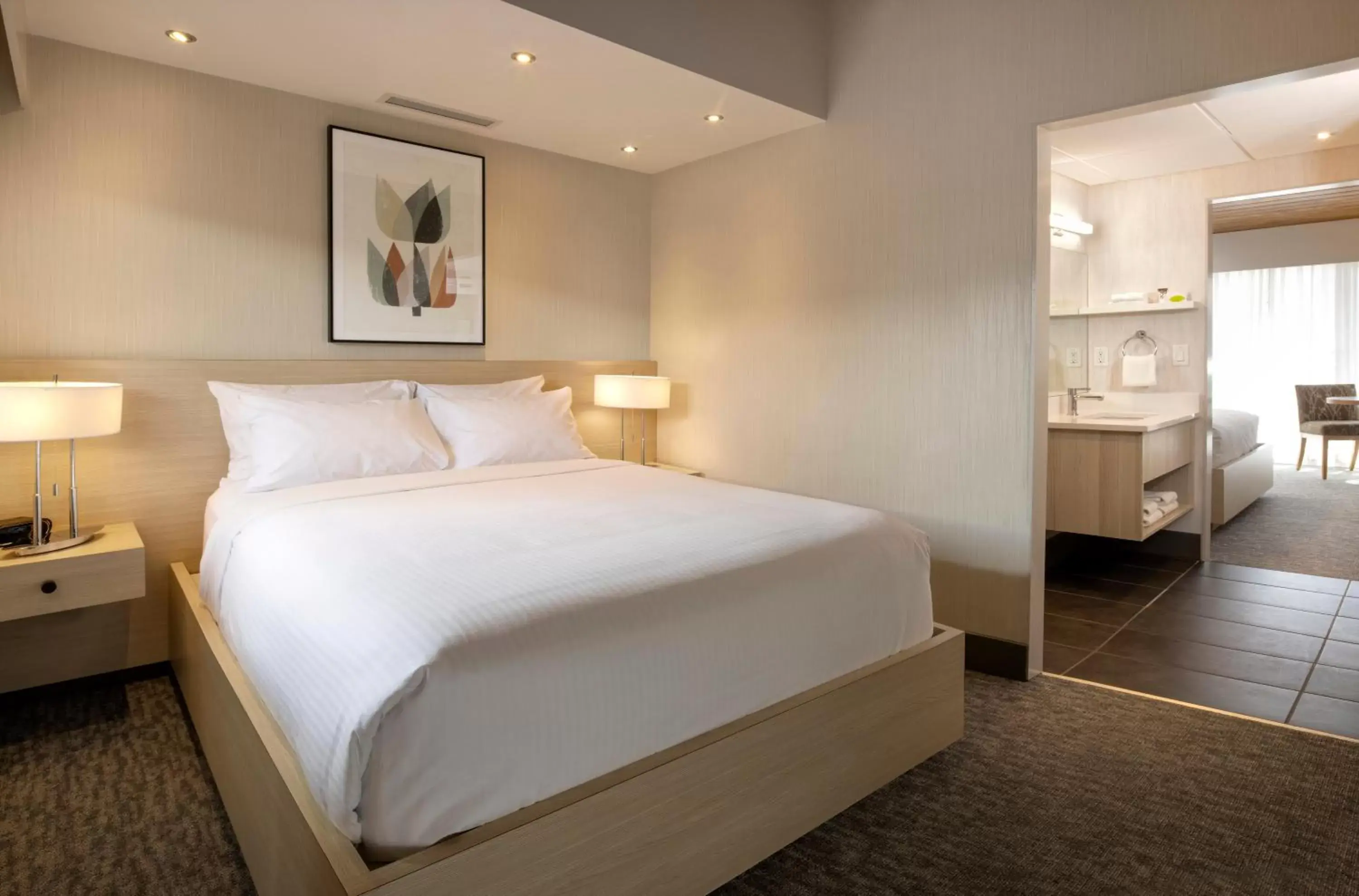 Photo of the whole room, Bed in Banff Aspen Lodge Photo of the whole room, Bed in Banff Aspen Lodge