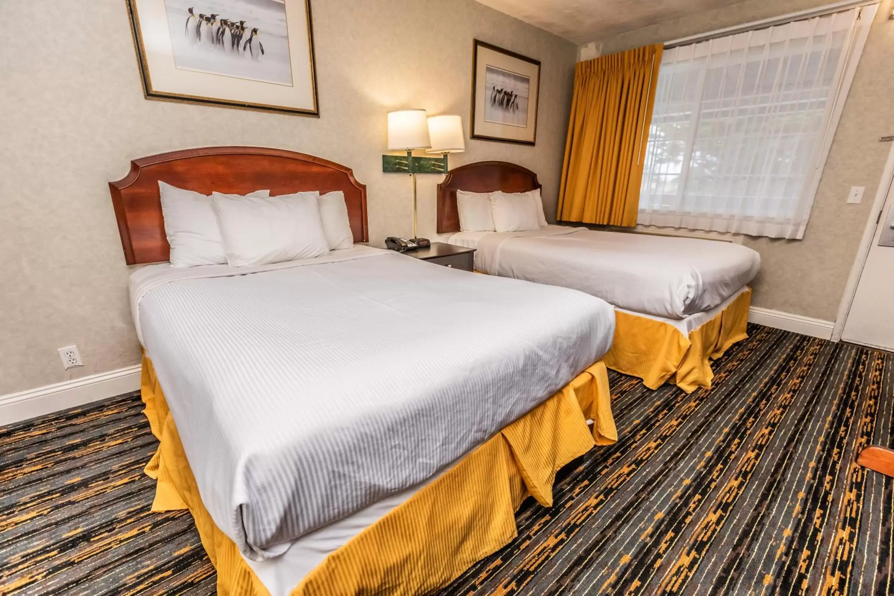 Photo of the whole room, Bed in Pelican Inn Photo of the whole room, Bed in Pelican Inn