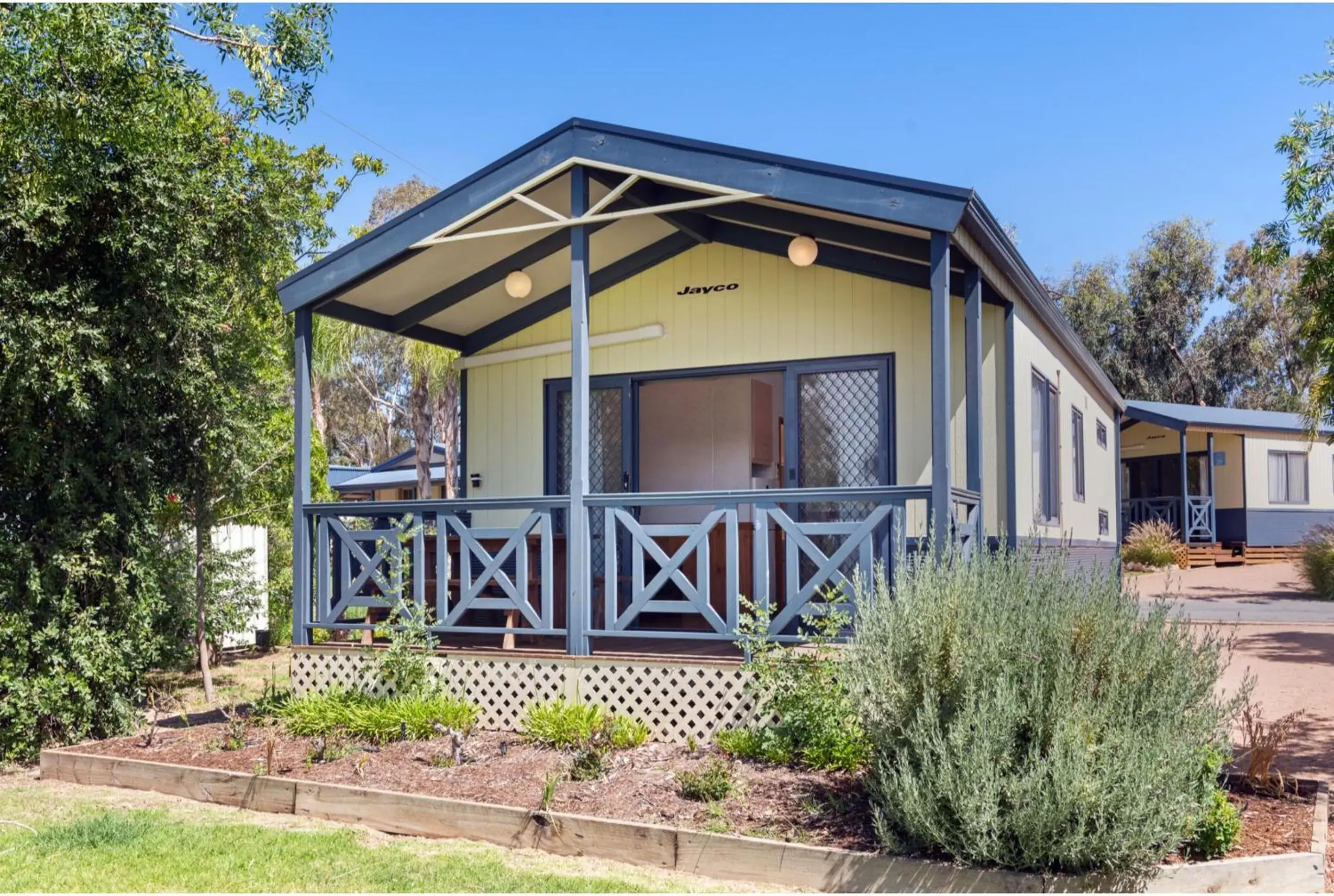 Balcony/Terrace, Property Building in Discovery Parks - Lake Bonney