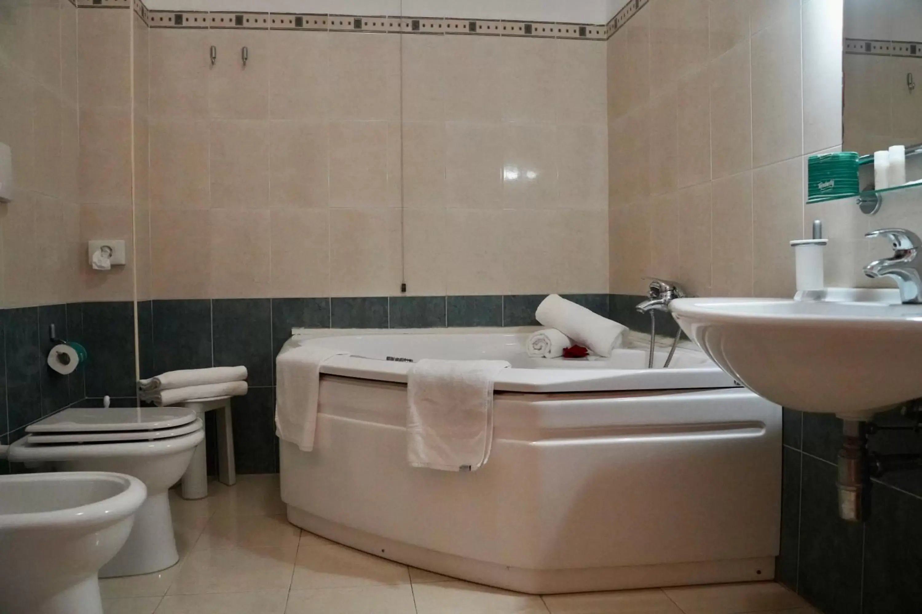 Bedroom, Bathroom in Hotel Roscianum Welness SPA
