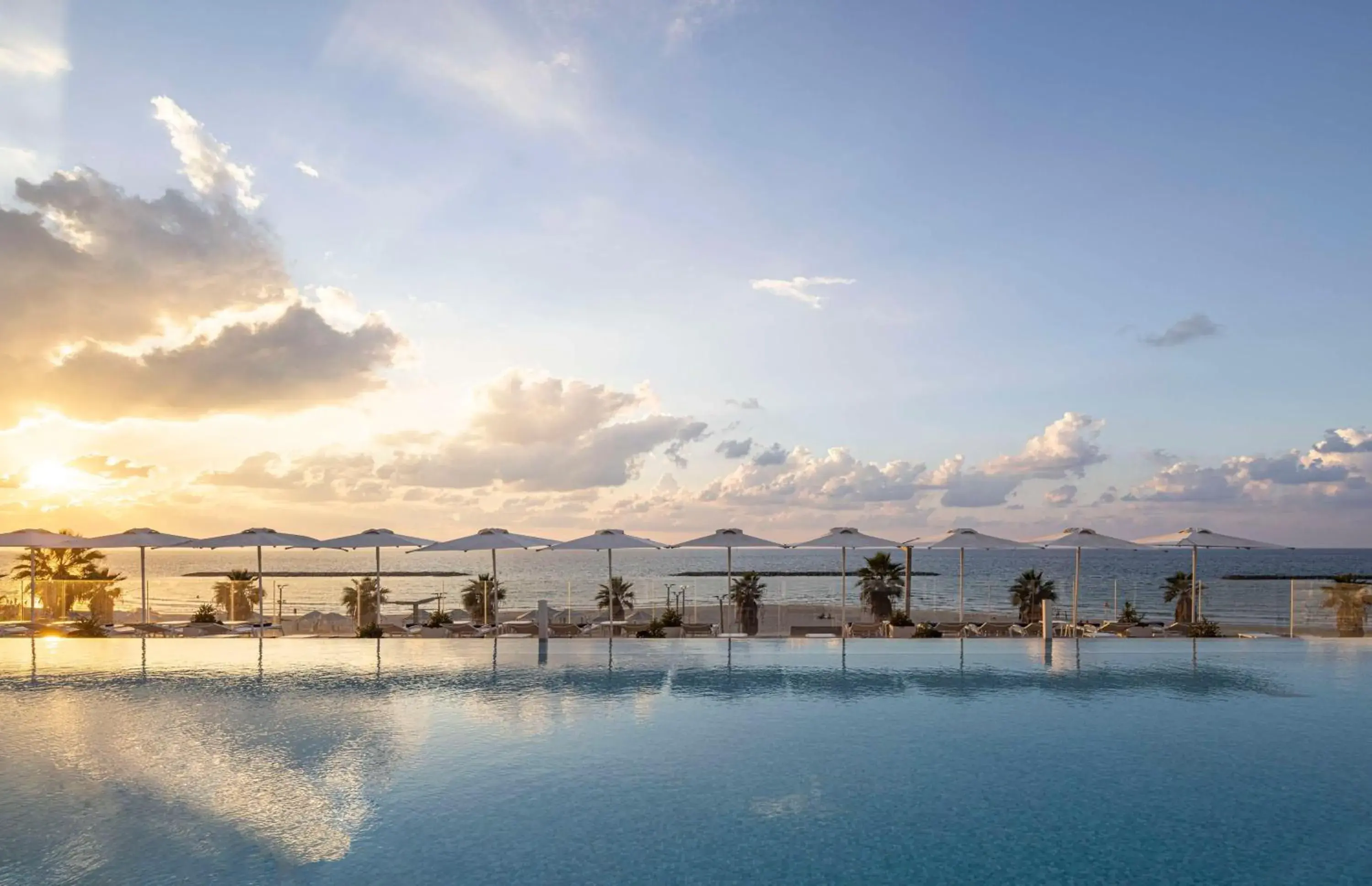 Pool view, Swimming Pool in The David Kempinski Tel Aviv