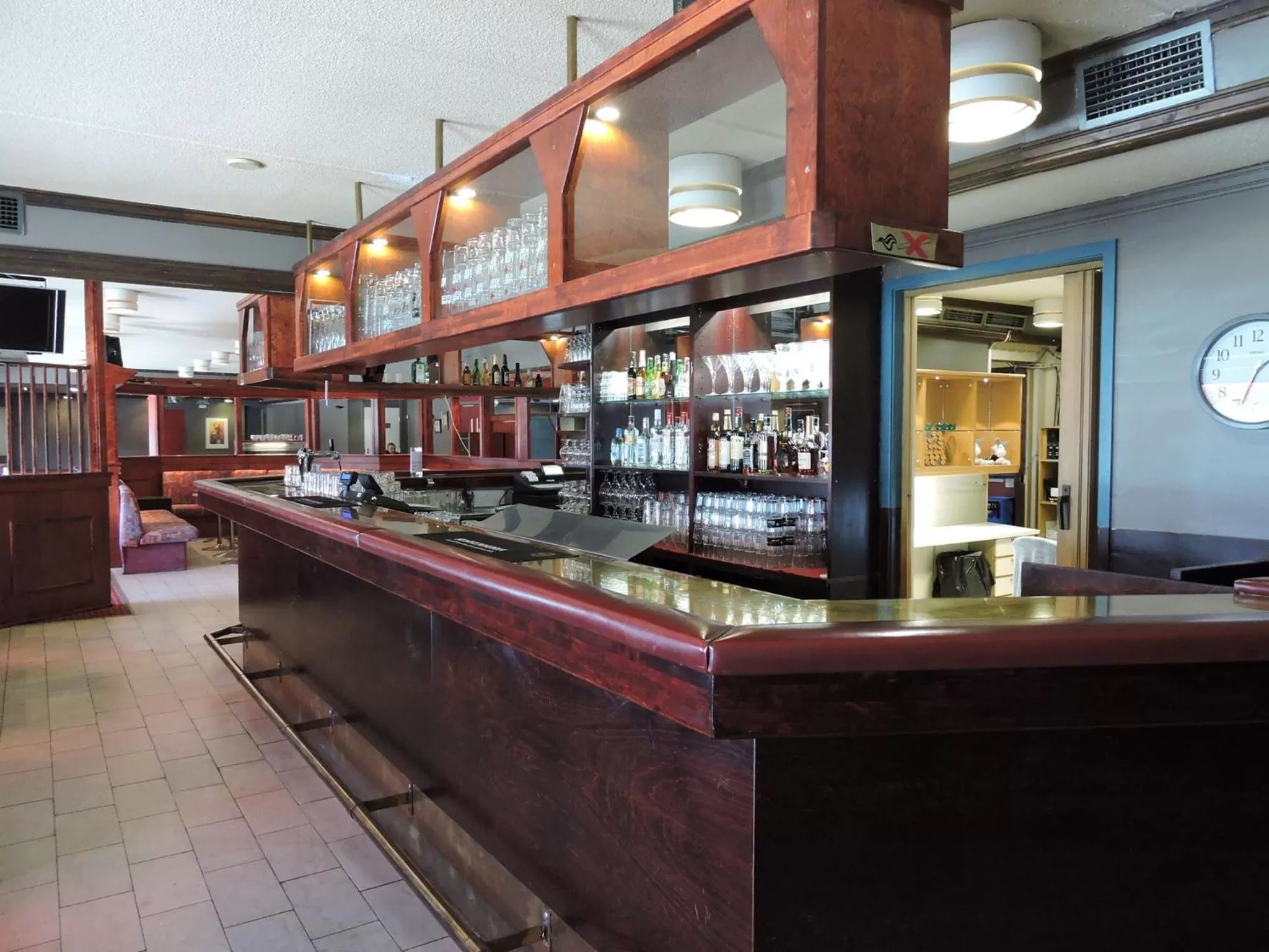 Restaurant/places to eat, Lounge/Bar in Hotelli Pellonhovi