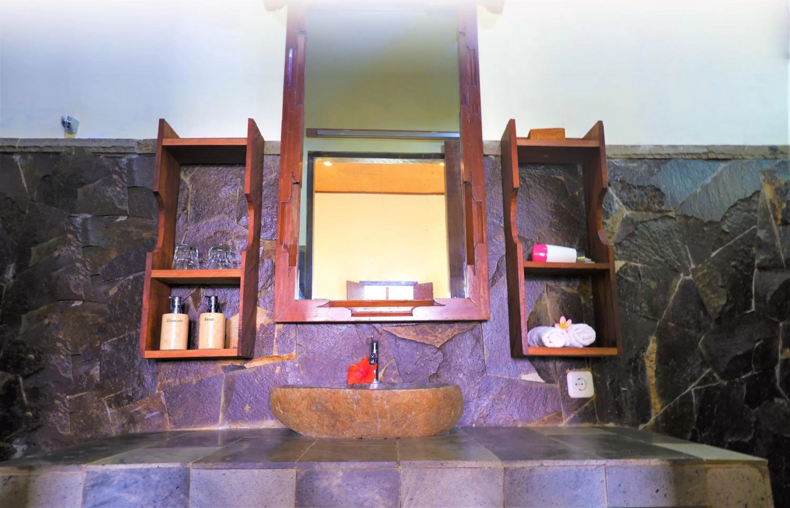 Bathroom in Swar Bali Lodge