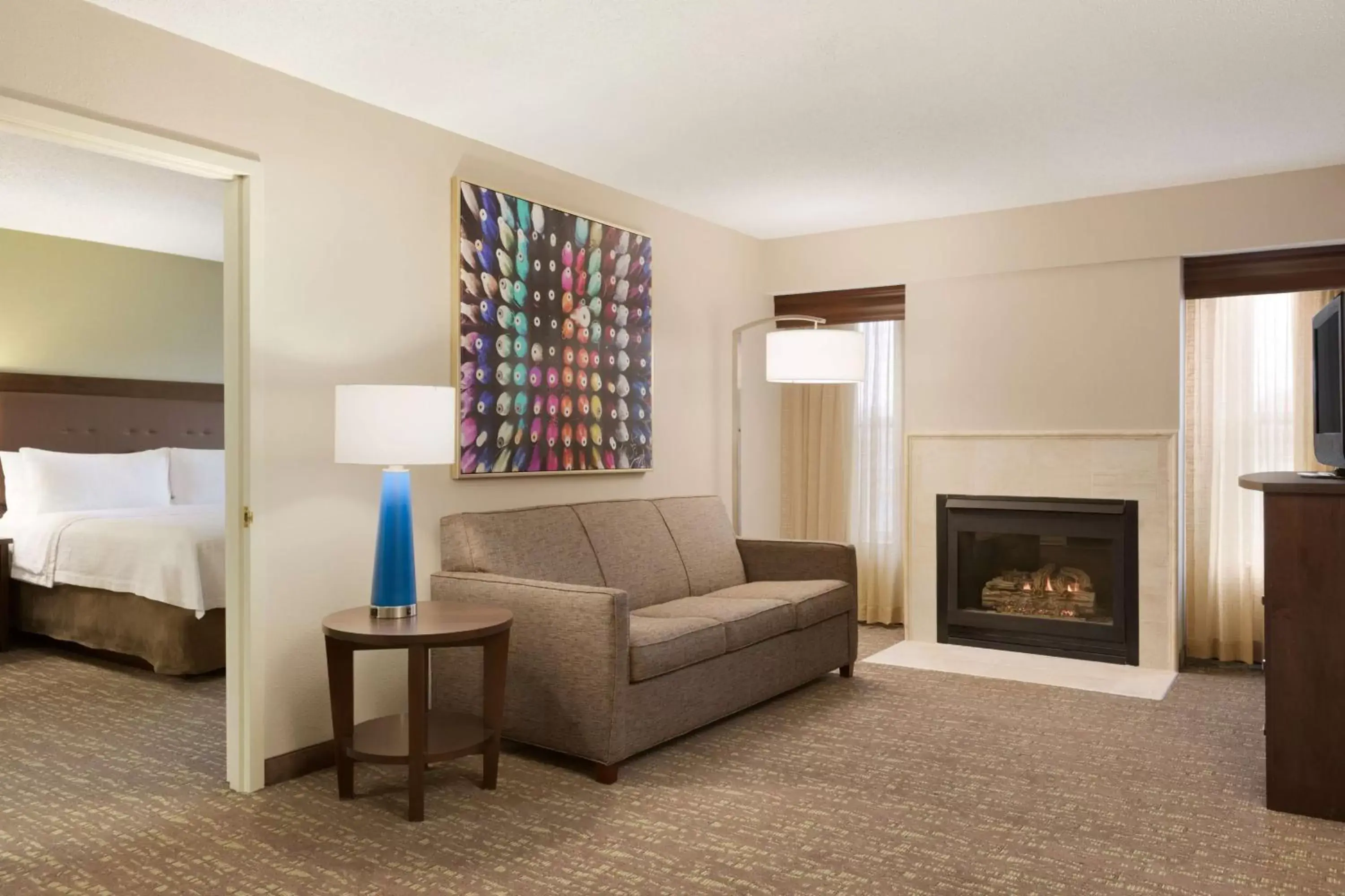 Bedroom, Seating Area in Homewood Suites by Hilton Toledo-Maumee