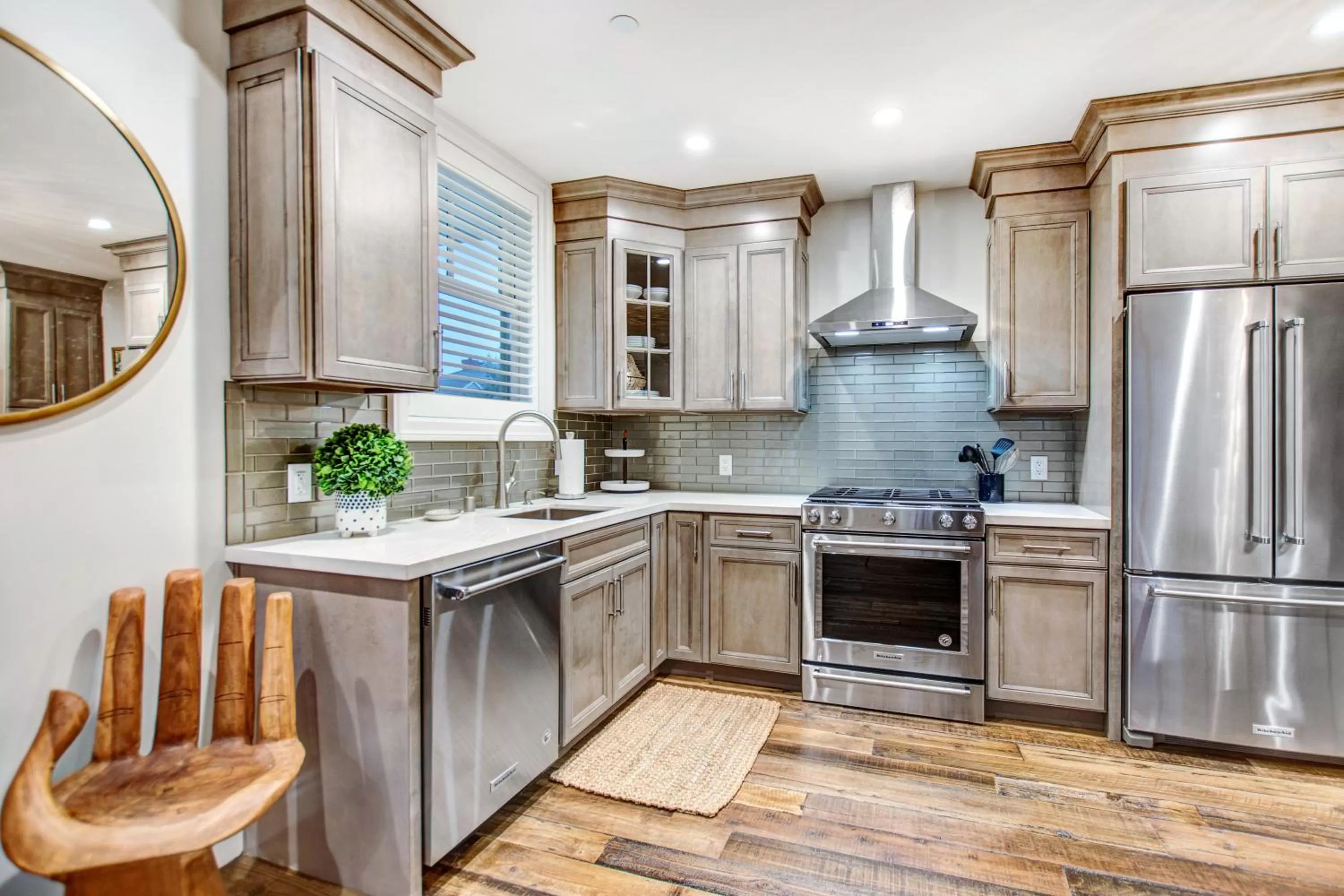 Kitchen or kitchenette, Kitchen/Kitchenette in Sonoma Bungalows
