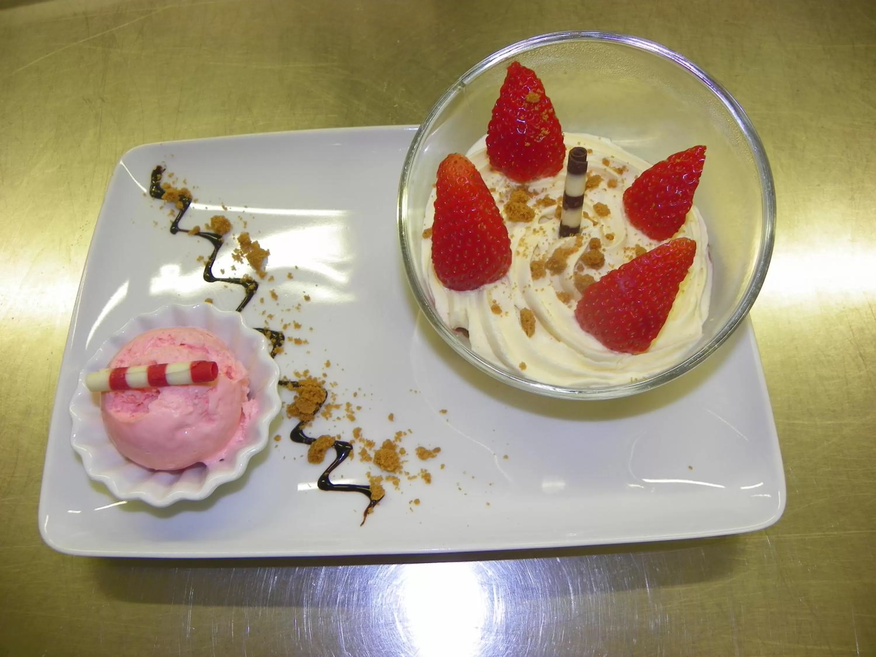 Food in Logis- Hôtel Spa Restaurant l'Epicurial