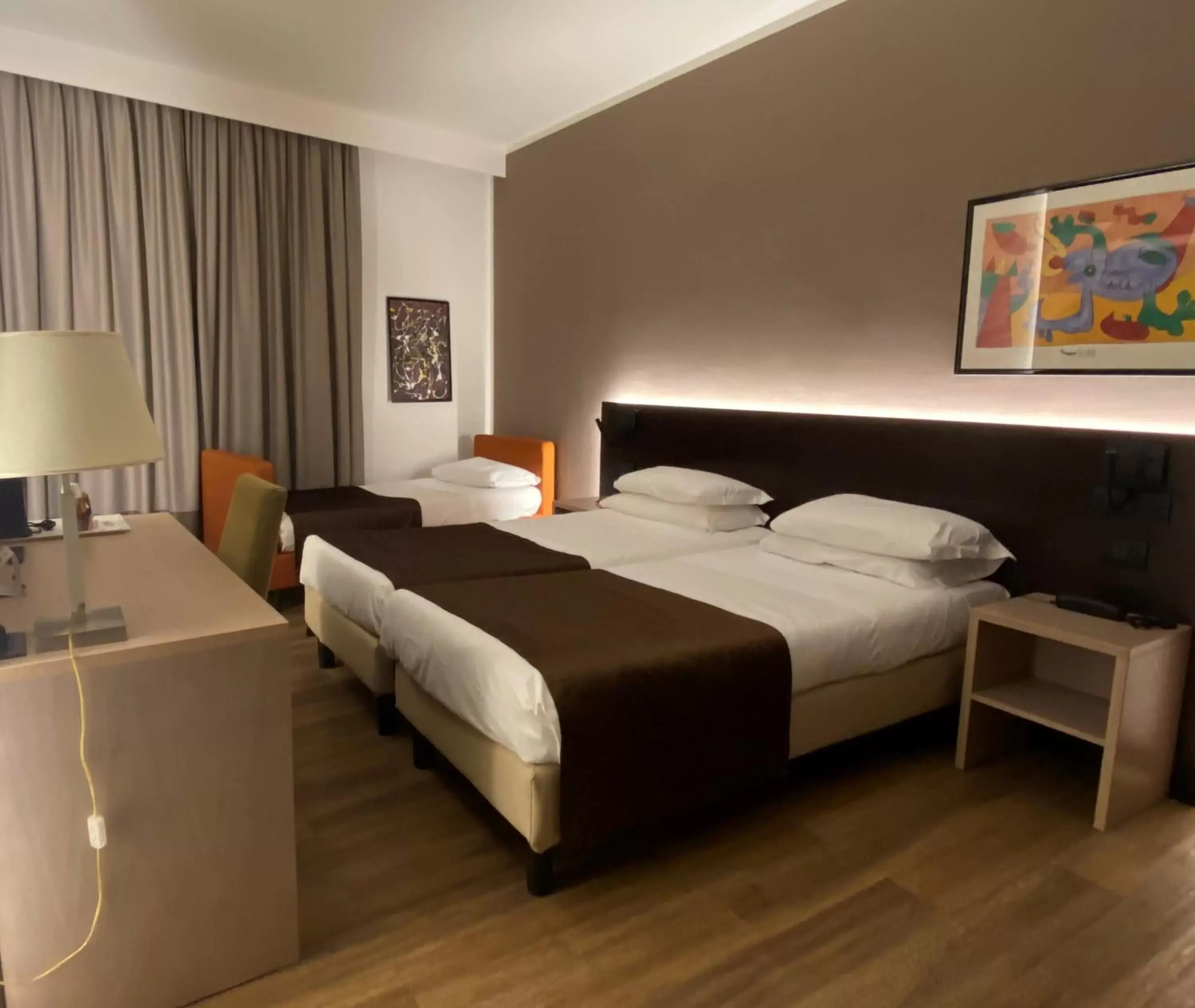 Bedroom, Bed in Hotel Carlton