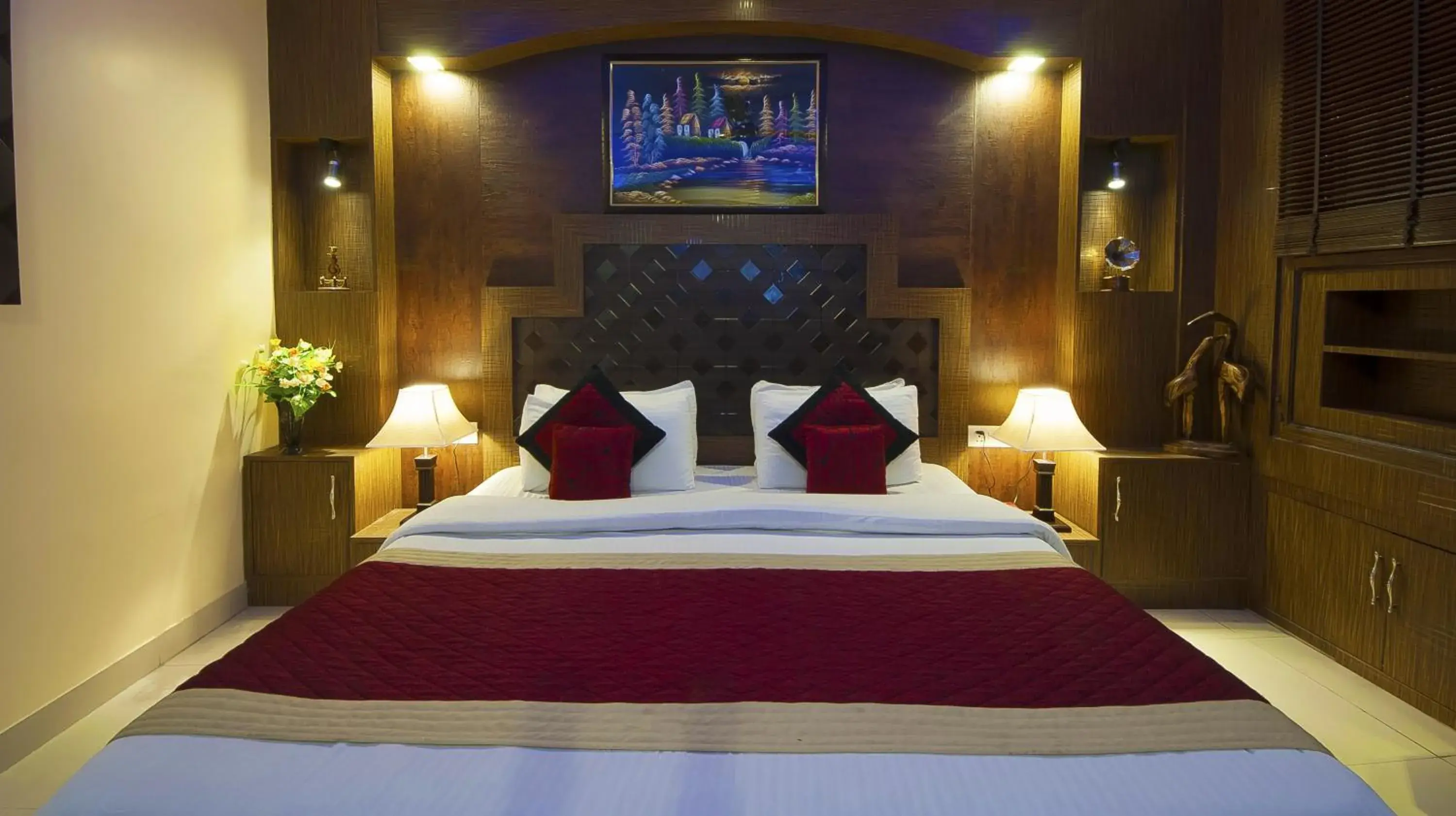 Bedroom, Bed in Airport Hotel Vishal Residency