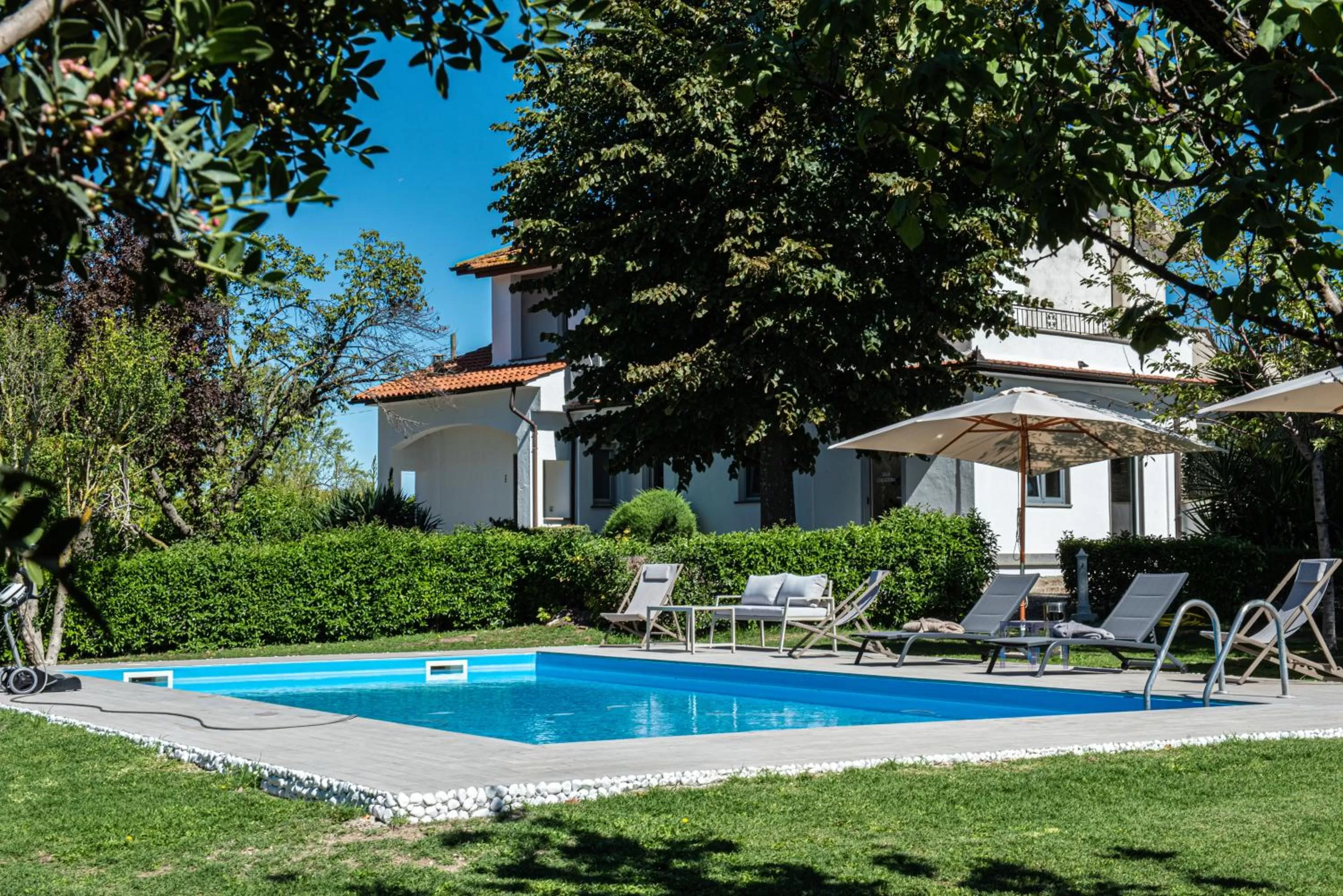 Swimming Pool in Terre Etrusche Guest House