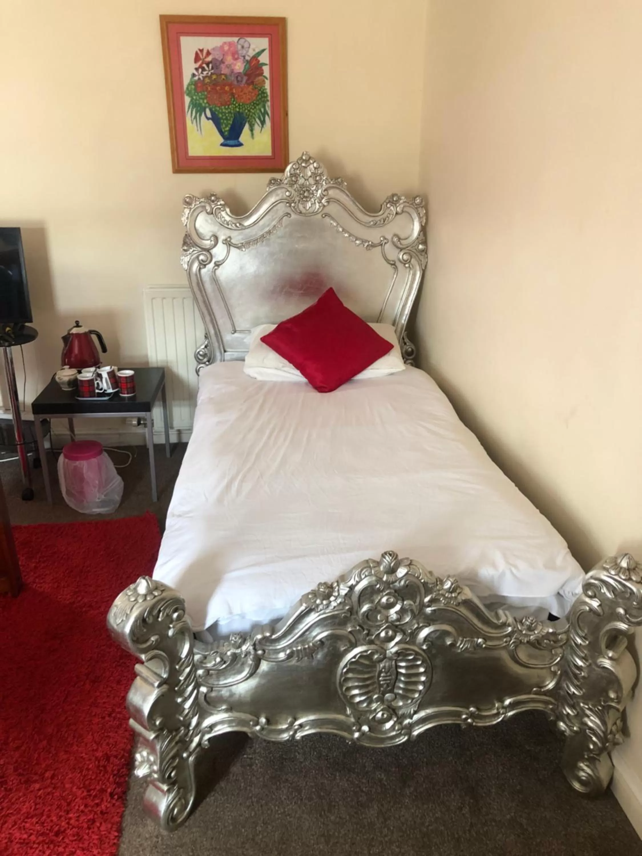 Bed in Lynebank House Hotel, Bed & Breakfast