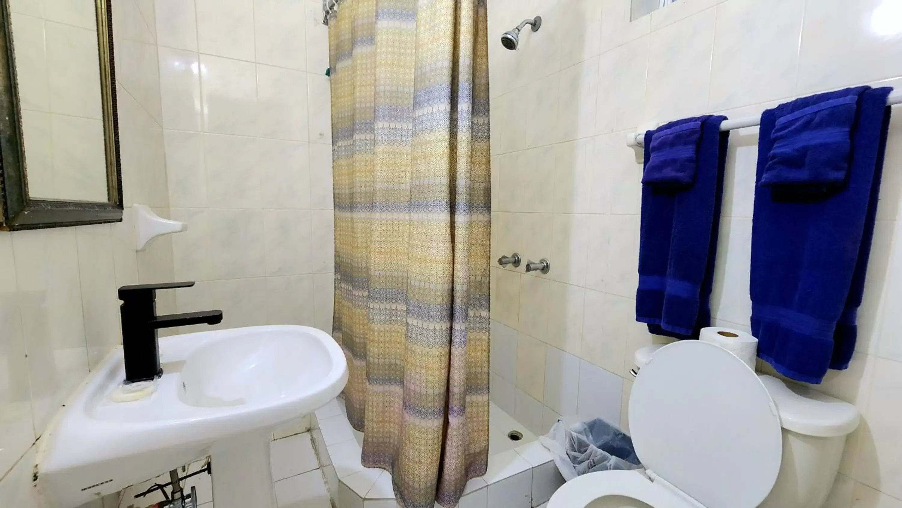 Shower, Bathroom in Caribic House