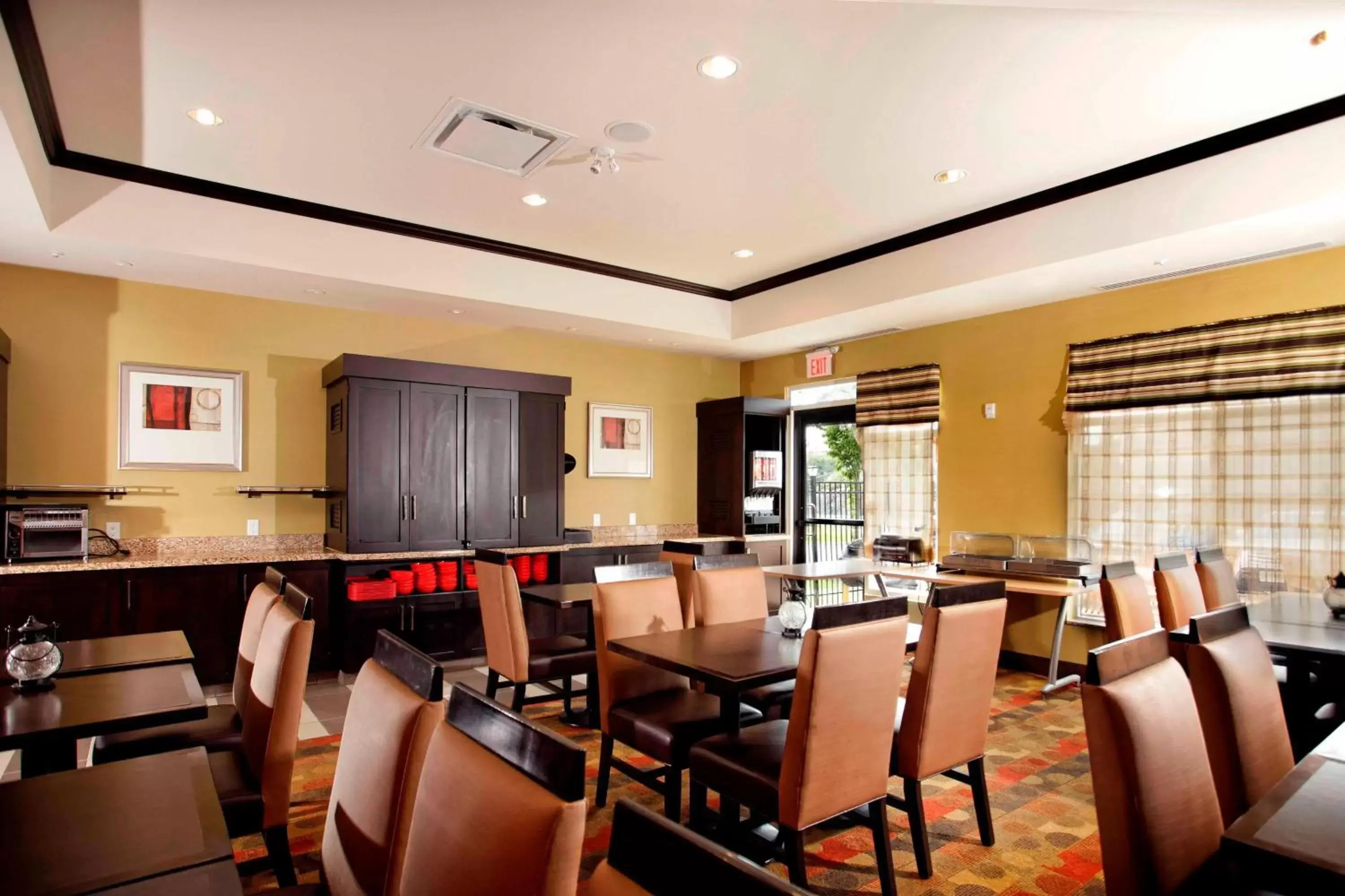 Breakfast, Restaurant/Places to Eat in TownePlace Suites by Marriott Sudbury