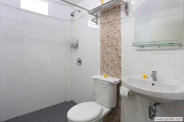 Bathroom in Duo Legian Hotel