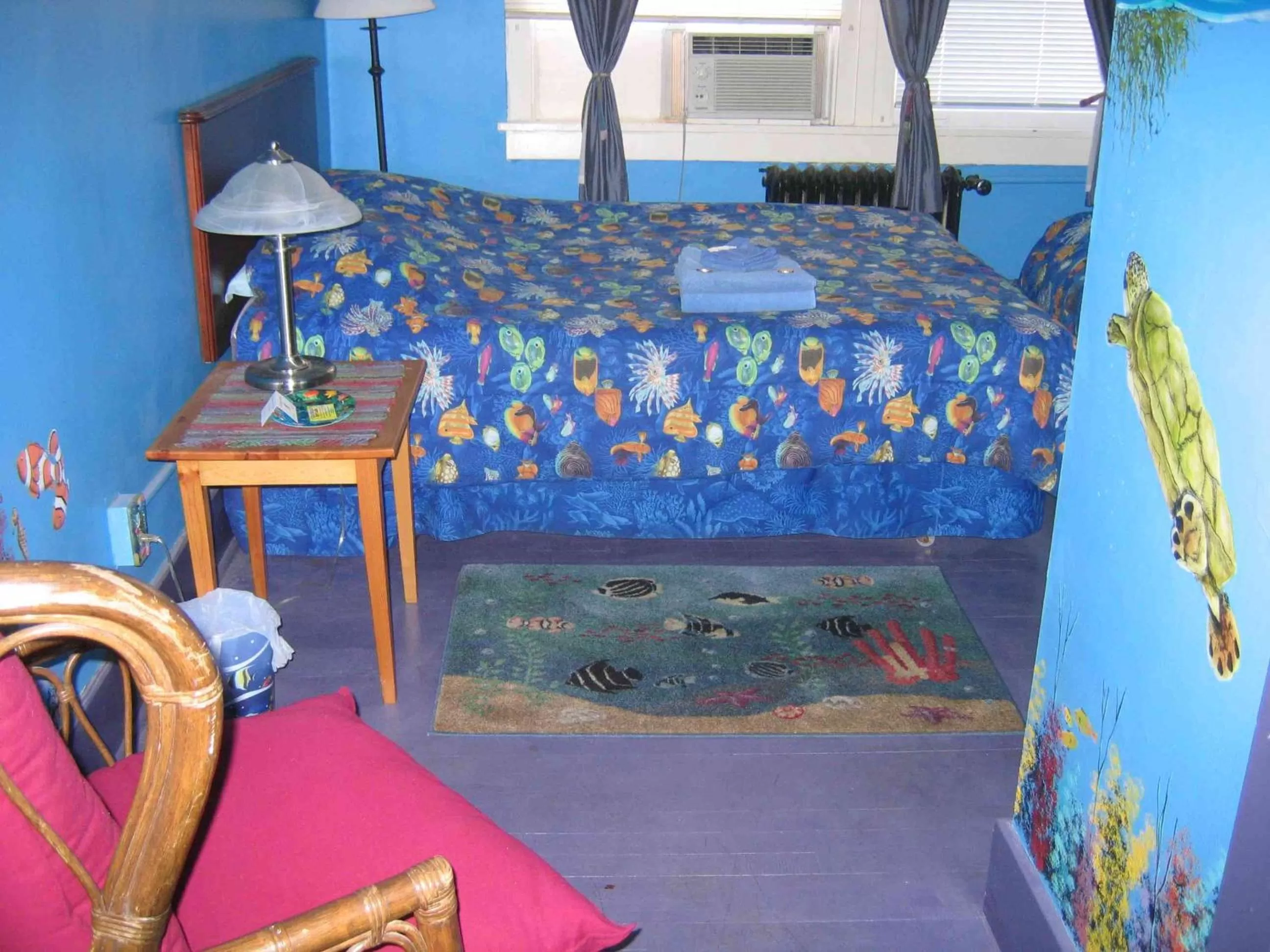 Decorative detail in The Pirate Haus Inn