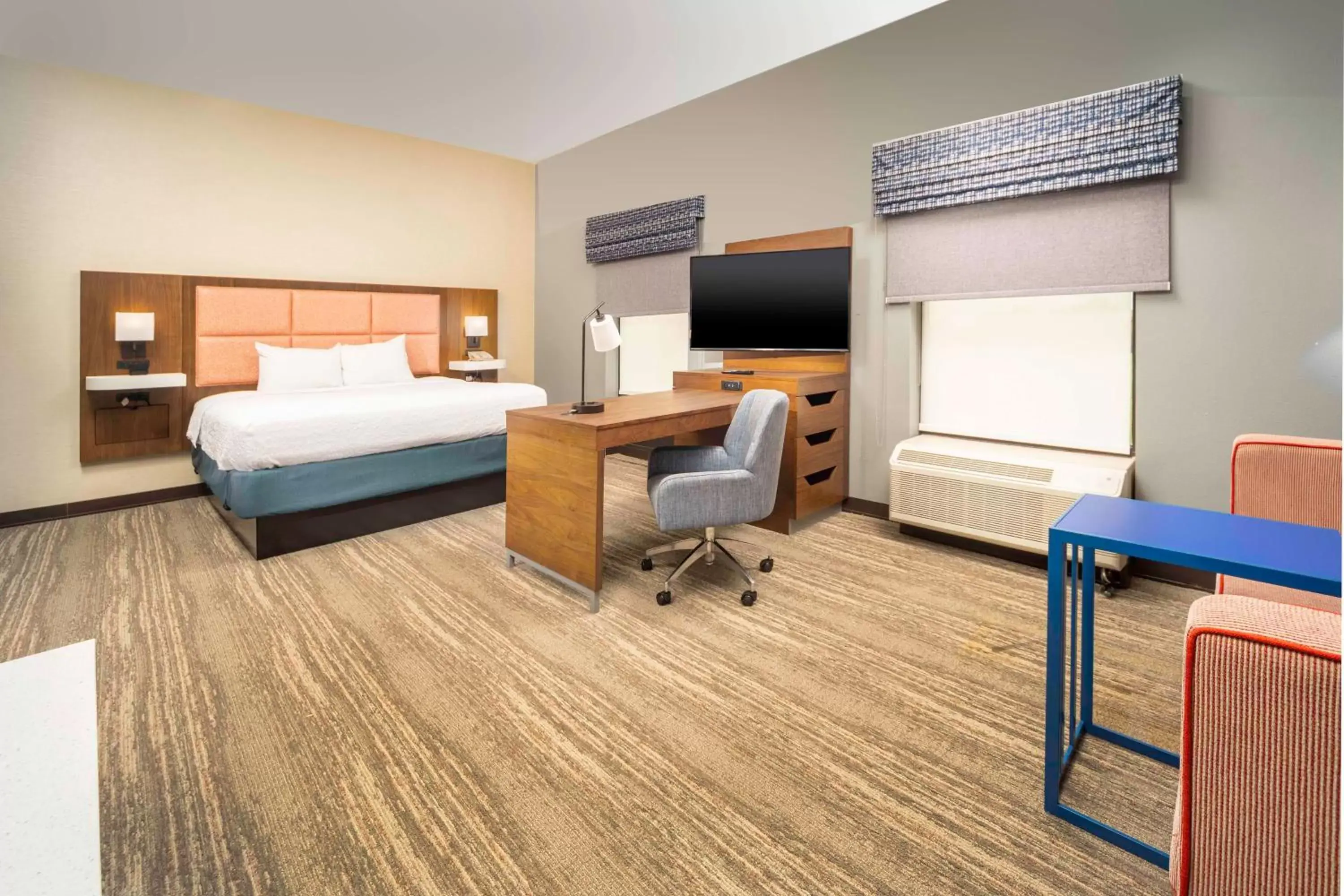 Bedroom in Hampton Inn By Hilton And Suites New Iberia
