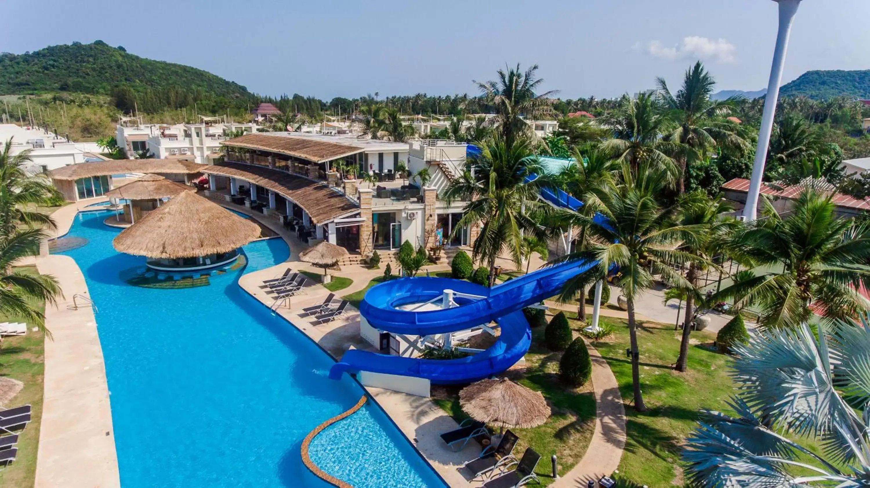 Pool View in Oriental Beach Pearl Resort