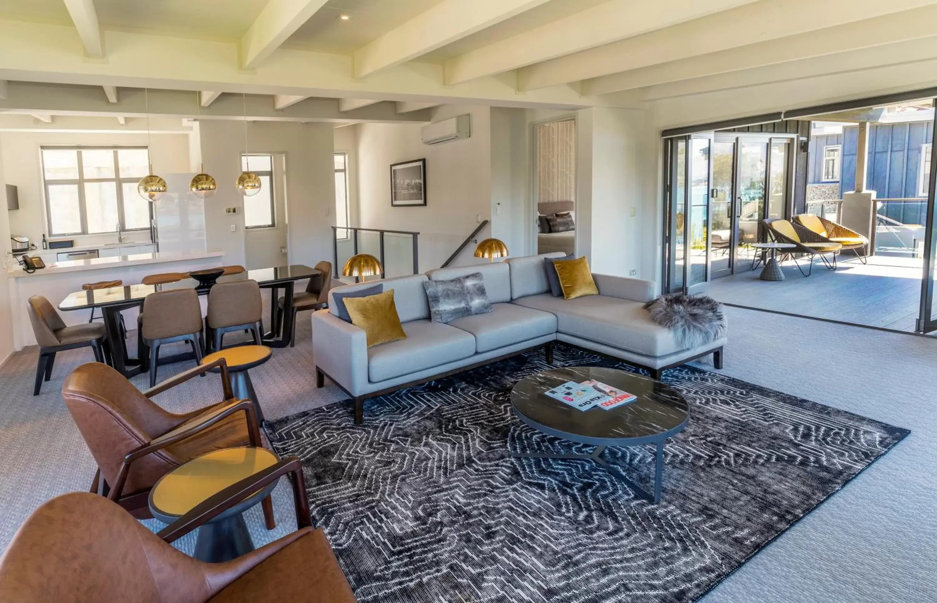 Seating Area in The Rees Hotel & Luxury Apartments