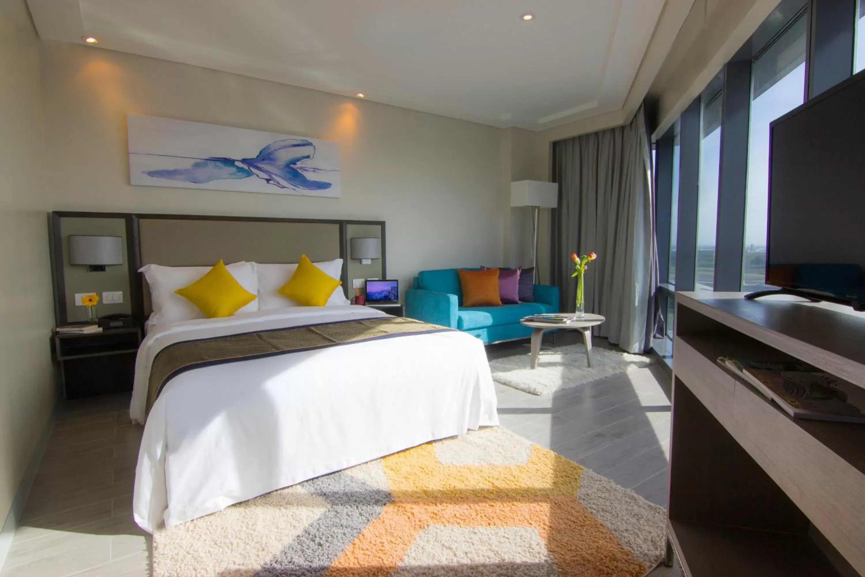 Bedroom, Bed in Savoy Hotel Manila