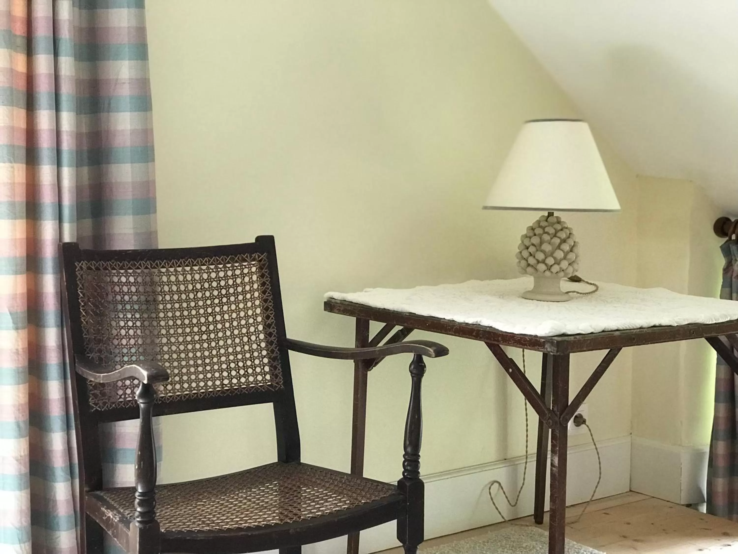Bedroom in La maison Jeanne d'Arc