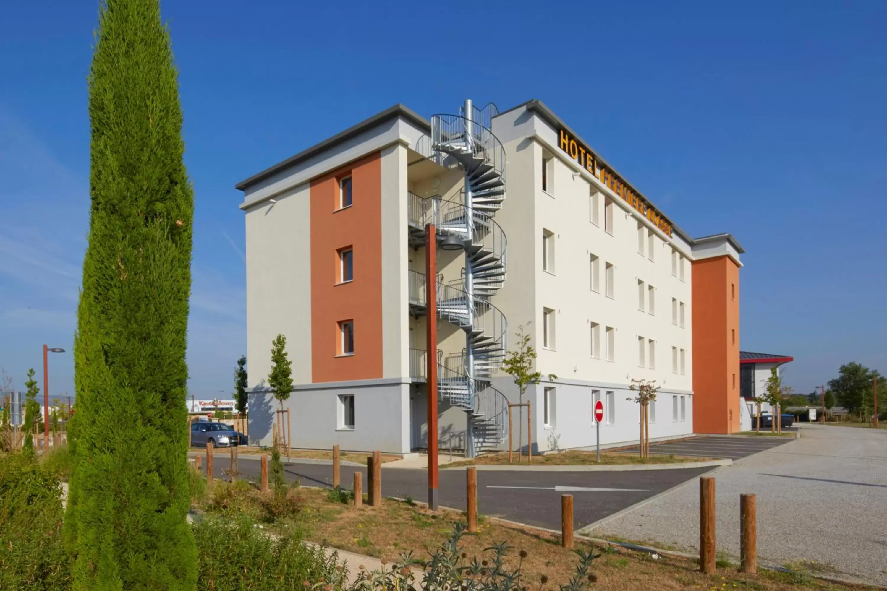 Facade/entrance, Property Building in Premiere Classe Valence Nord - Saint Marcel Les Valence