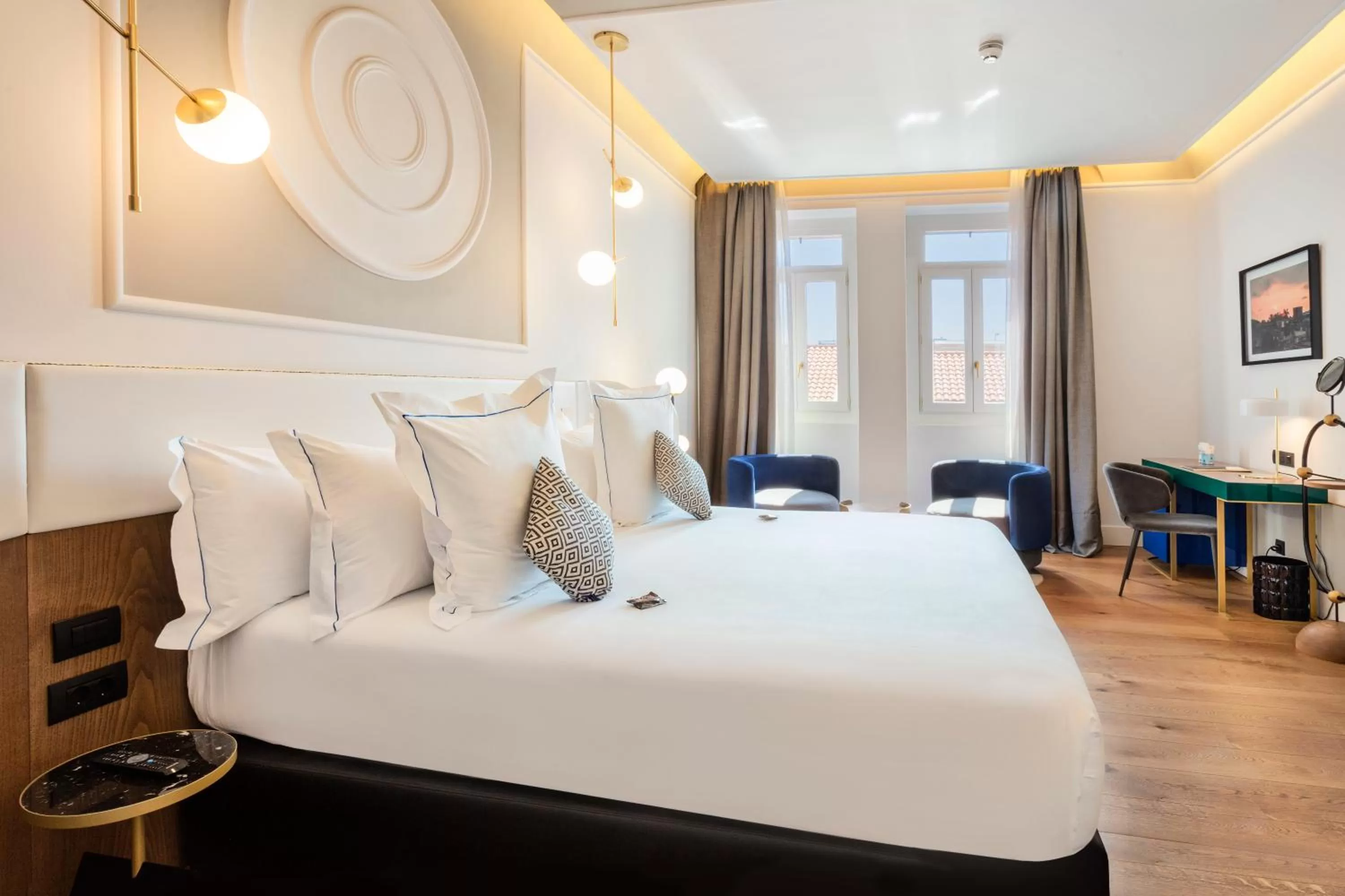 Bed in One Shot Fortuny