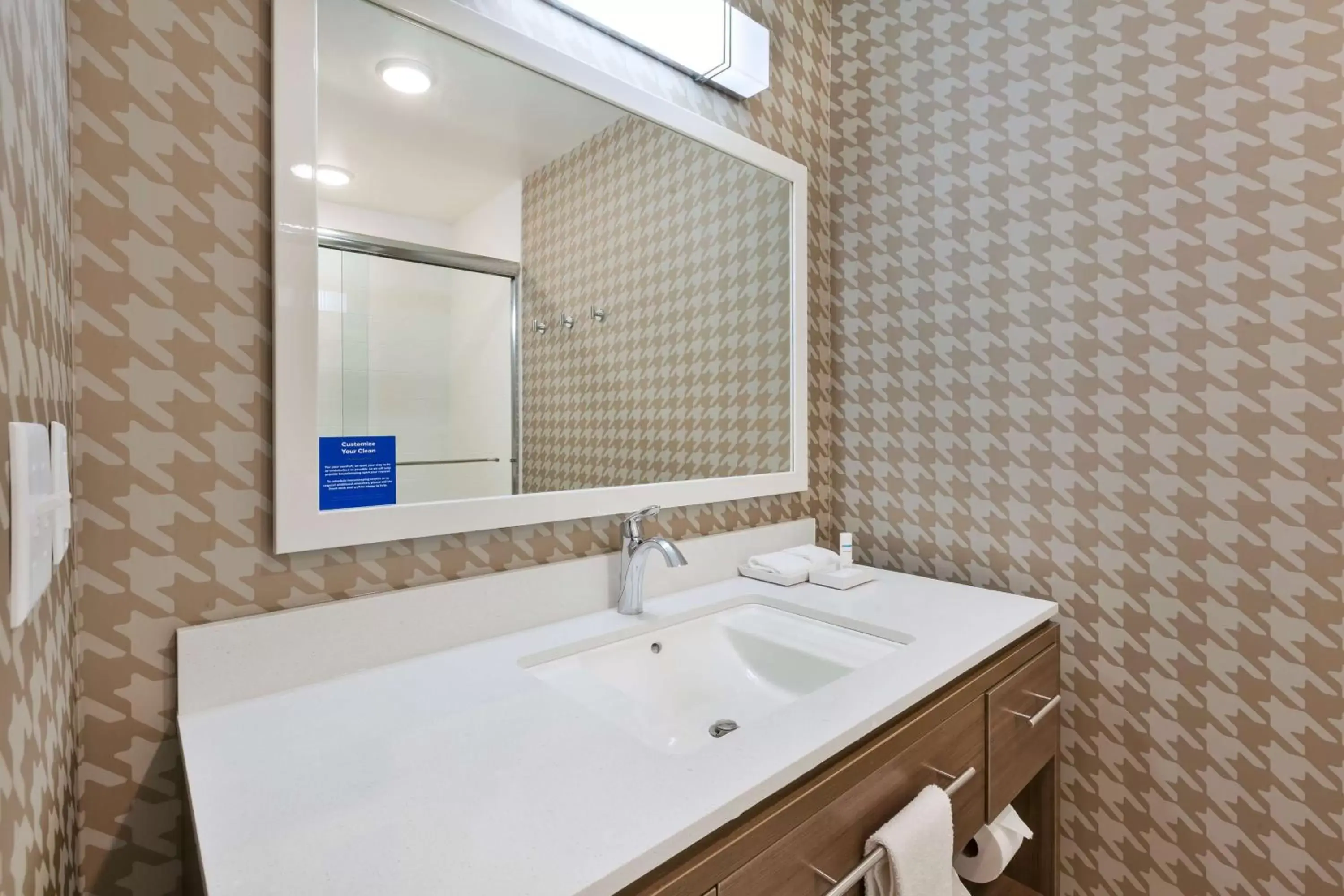 Bathroom in Home2 Suites By Hilton Grand Blanc Flint, Mi