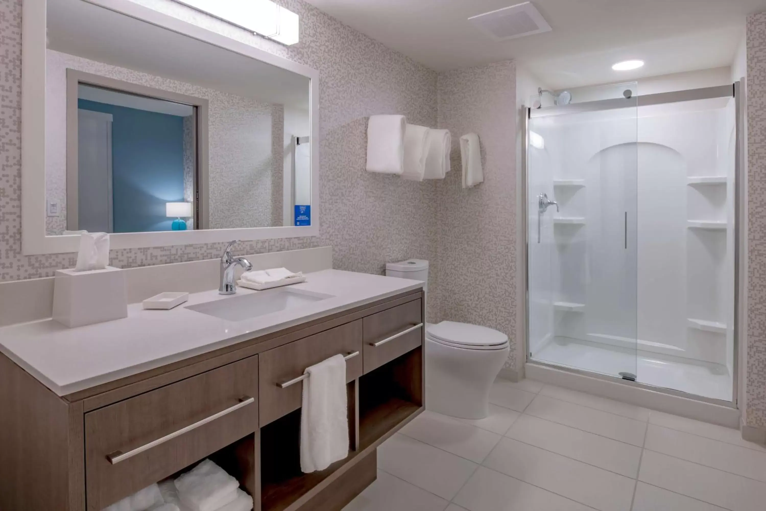 Bathroom in Home2 Suites By Hilton Wayne, NJ