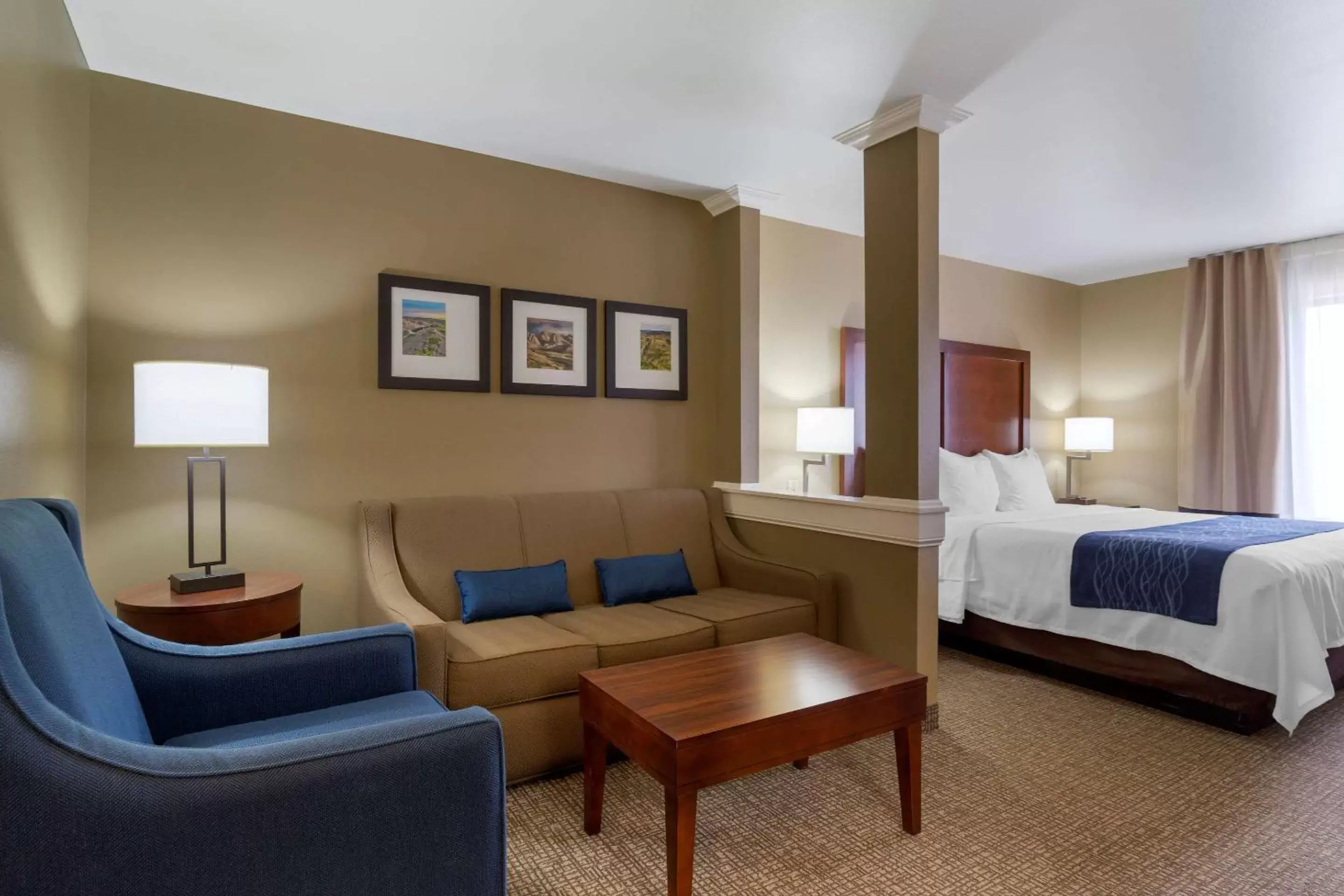 Photo of the whole room in Comfort Inn & Suites Mandan - Bismarck