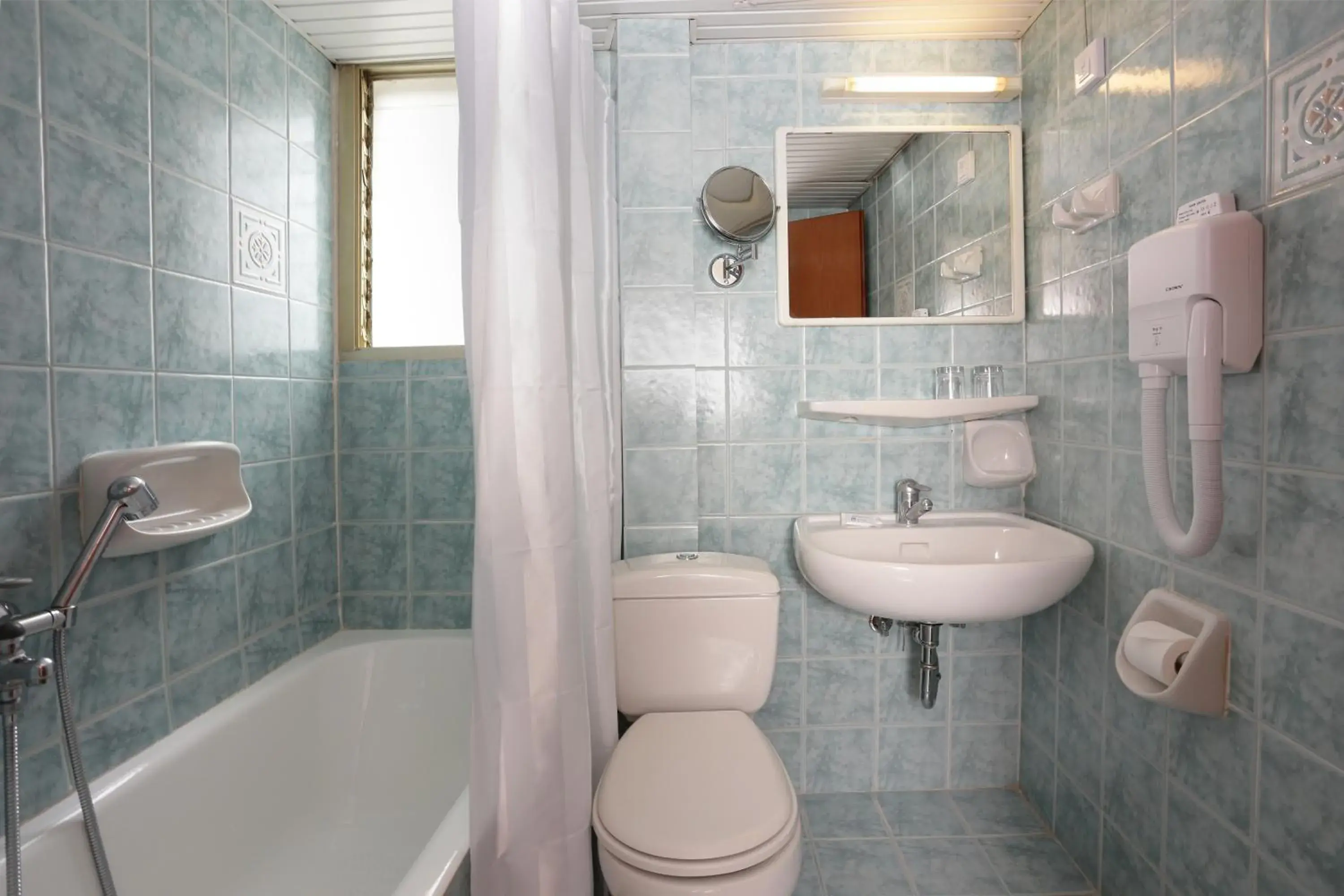 Bathroom in Xenophon Hotel