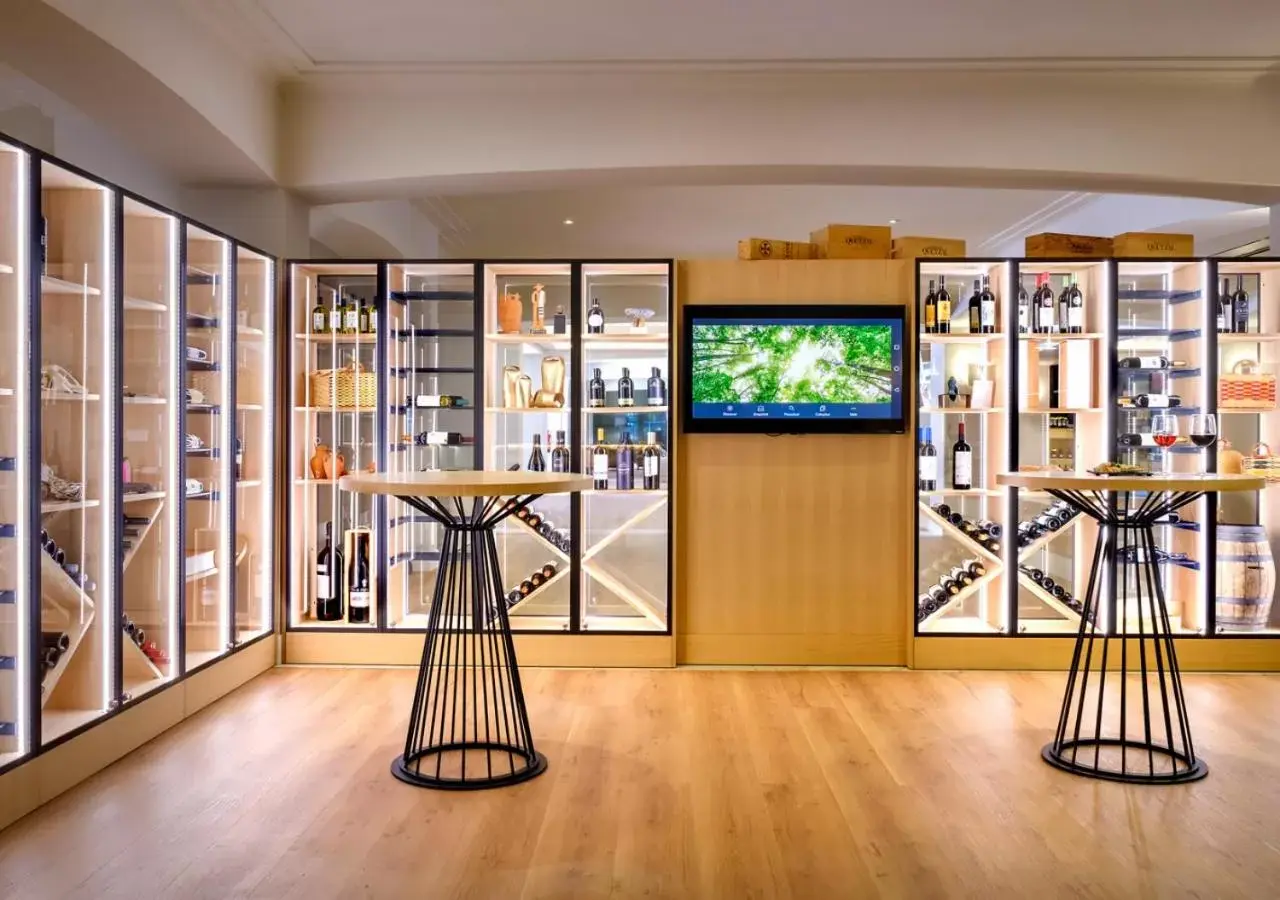 Lounge or bar in Evora Hotel Lounge or bar in Evora Hotel