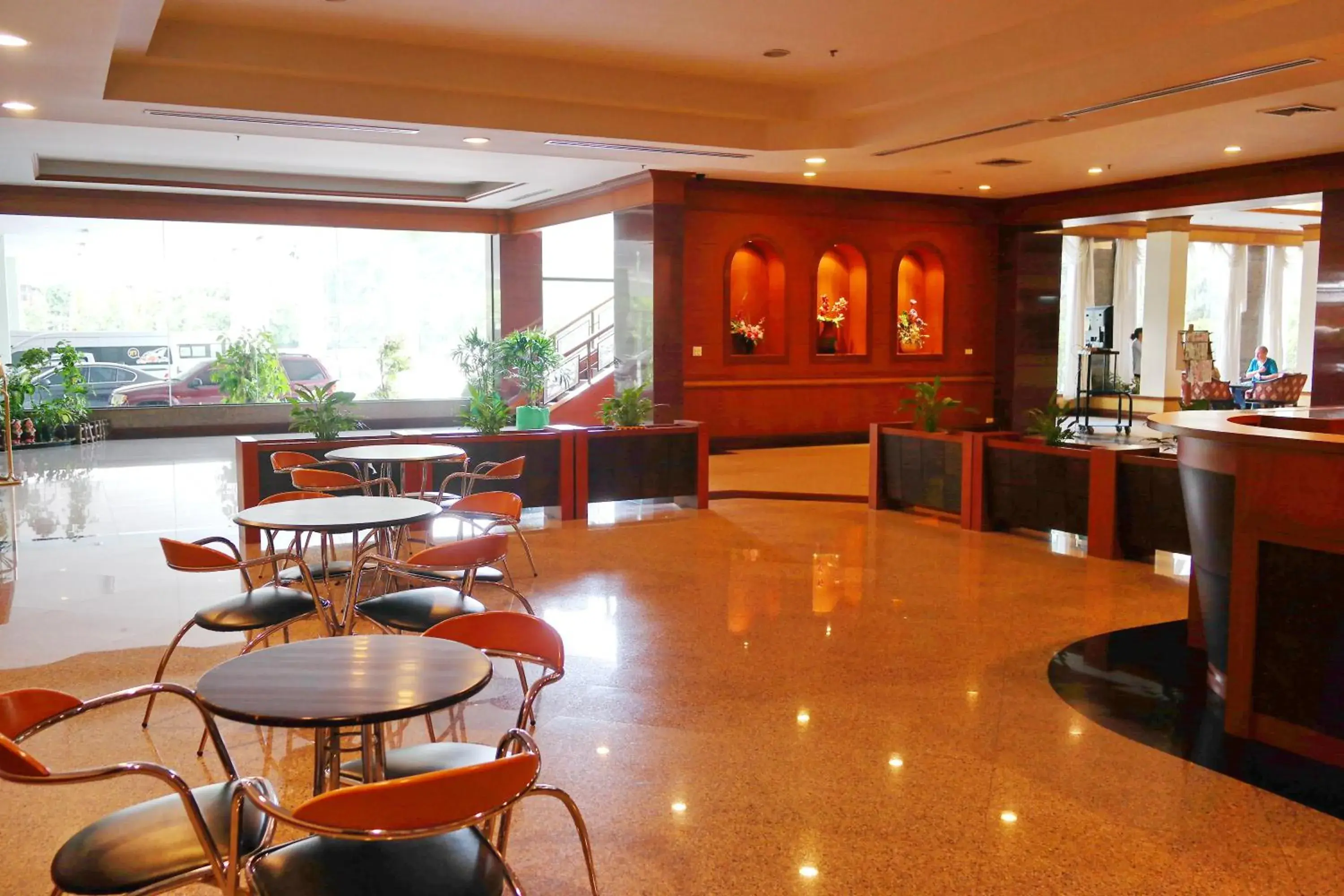 Balcony/Terrace, Restaurant/Places to Eat in Grand Park Hotel (SHA Extra Plus)