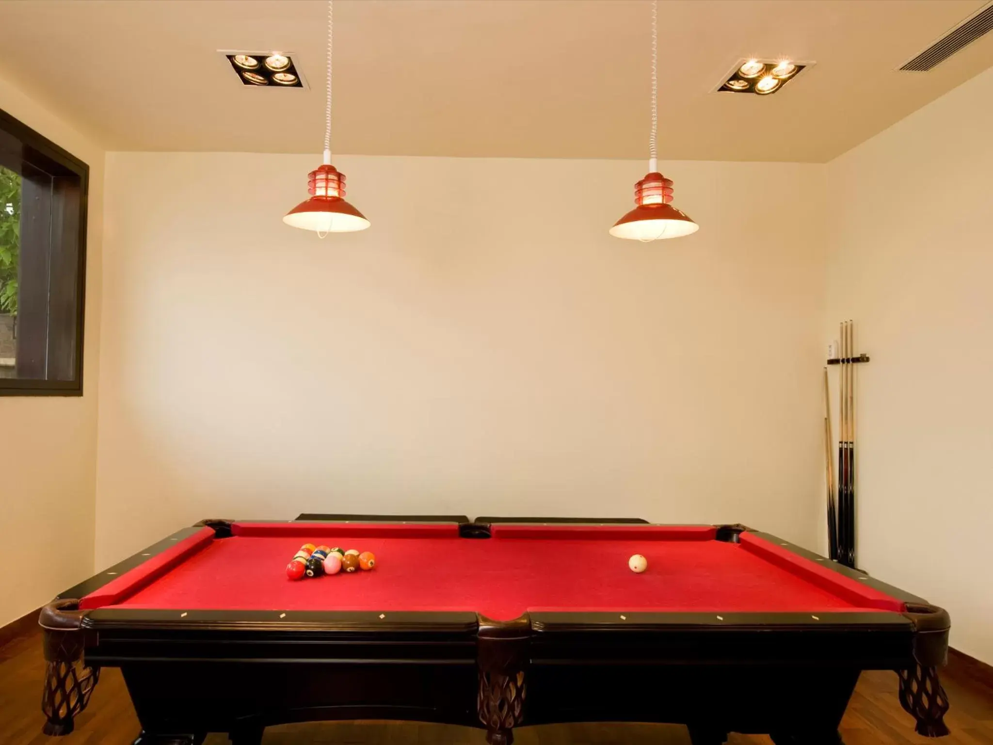 Area and facilities, Billiards in The Gateway Hotel Beach Road Visakhapatnam