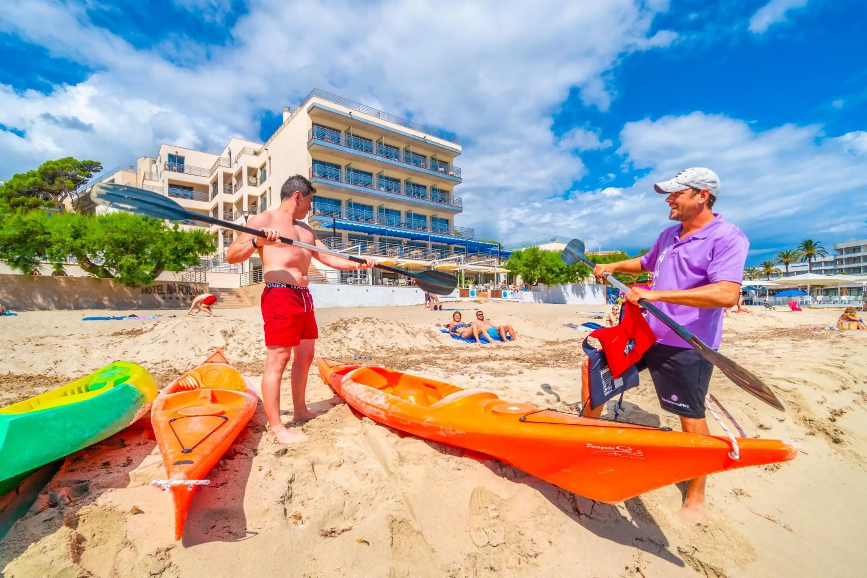 Canoeing, Beach in Hotel Na Forana