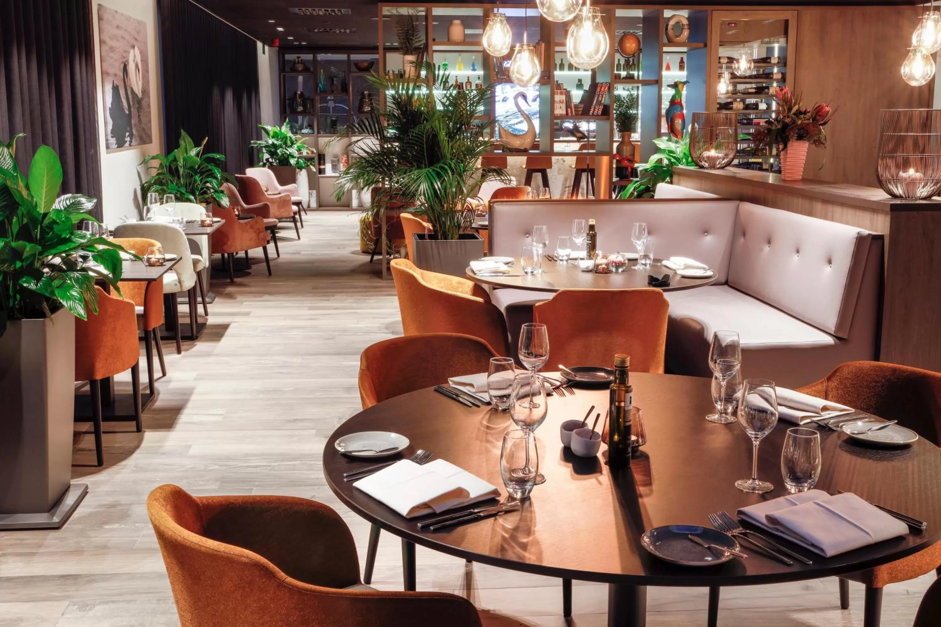 Restaurant/places to eat in Radisson Blu Hotel, Bruges