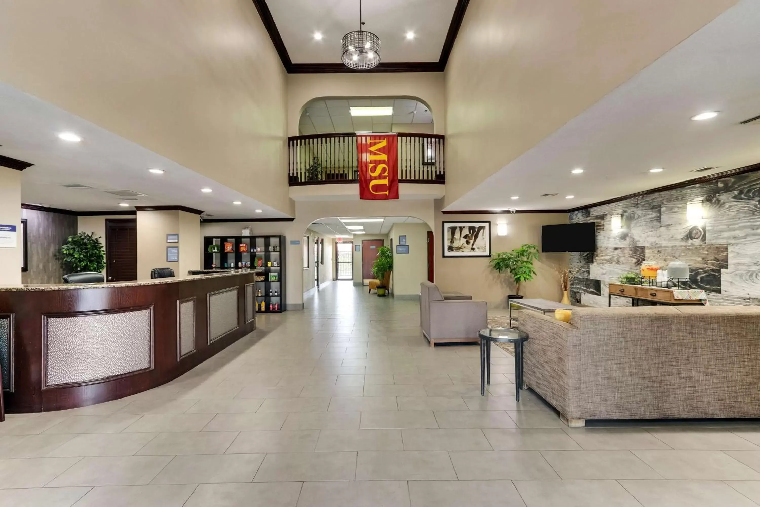Lobby or reception in Best Western Plus University Inn & Suites Lobby or reception in Best Western Plus University Inn & Suites