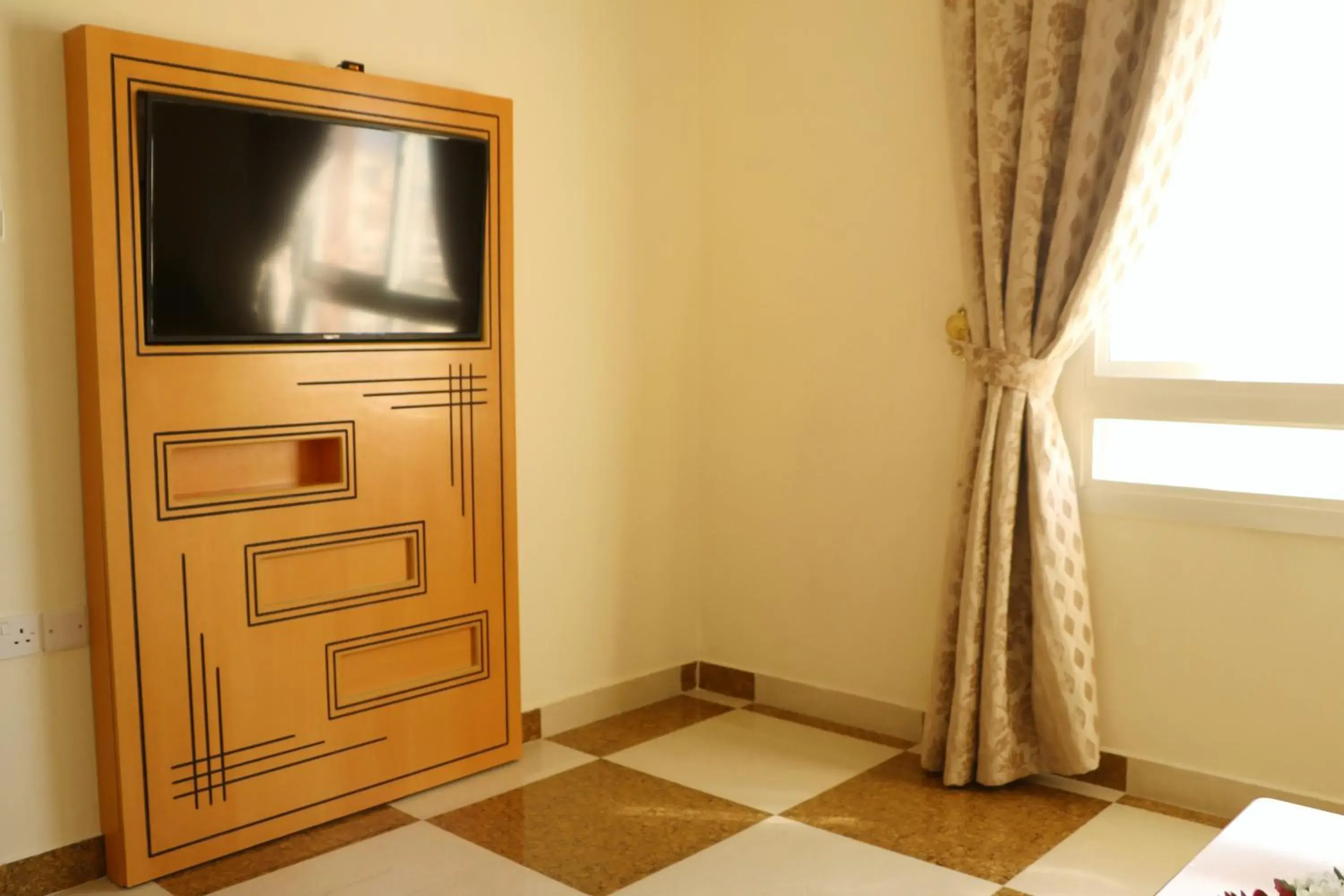TV/Entertainment Center in Al Nile (3) Furnished Flats