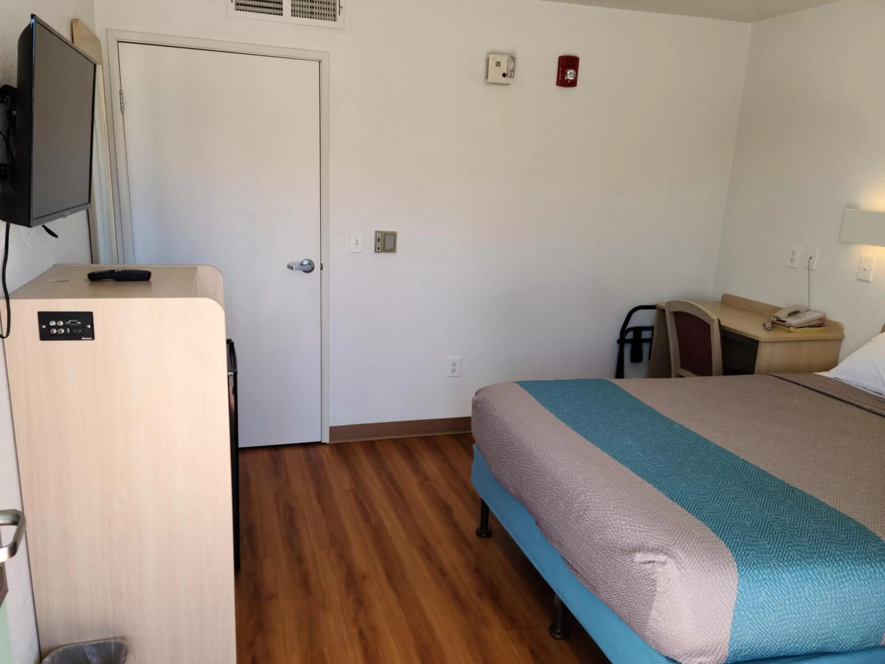 Bed in Motel 9 Las Cruces