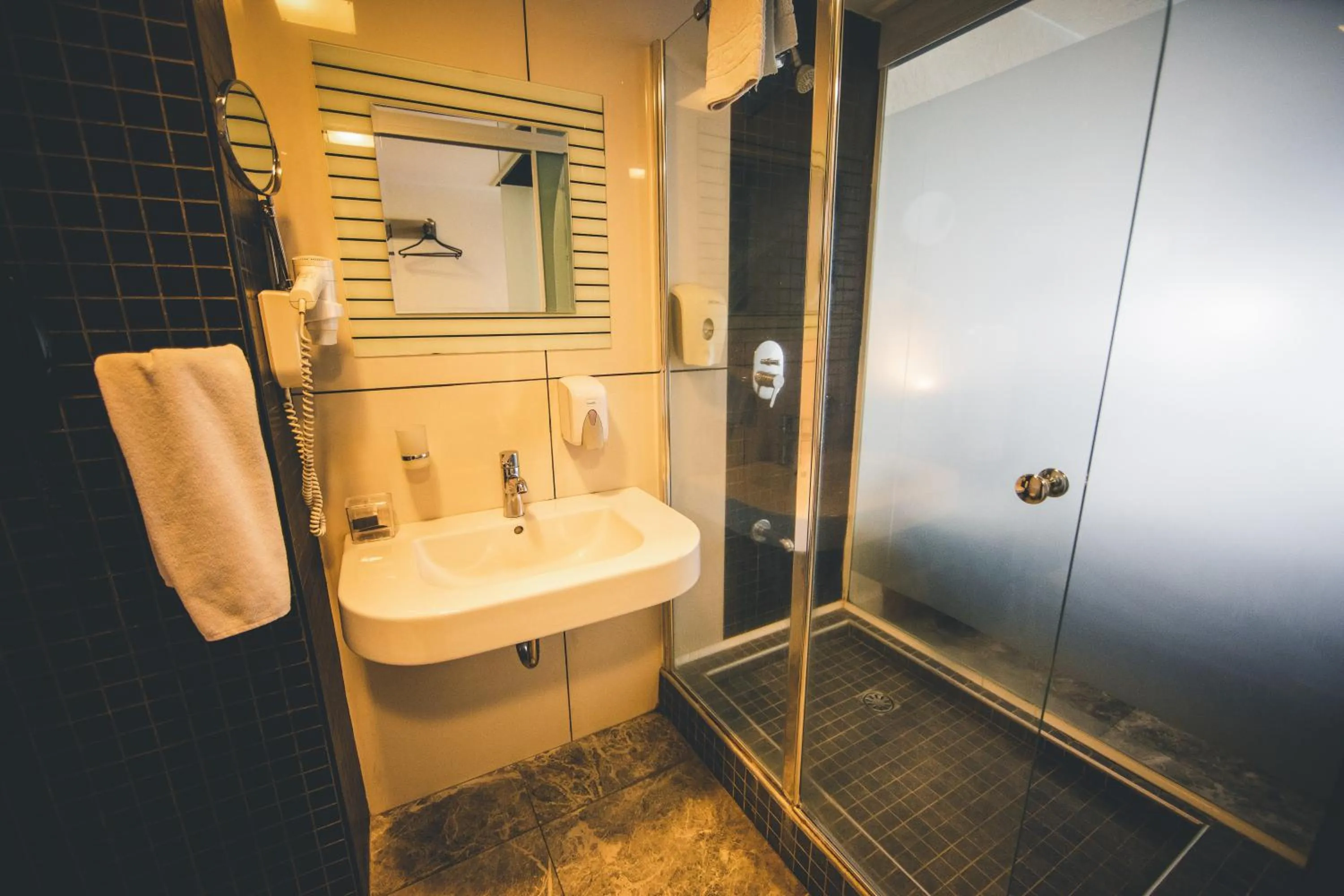 Standard Twin Room in No:19 Boutique Hotel