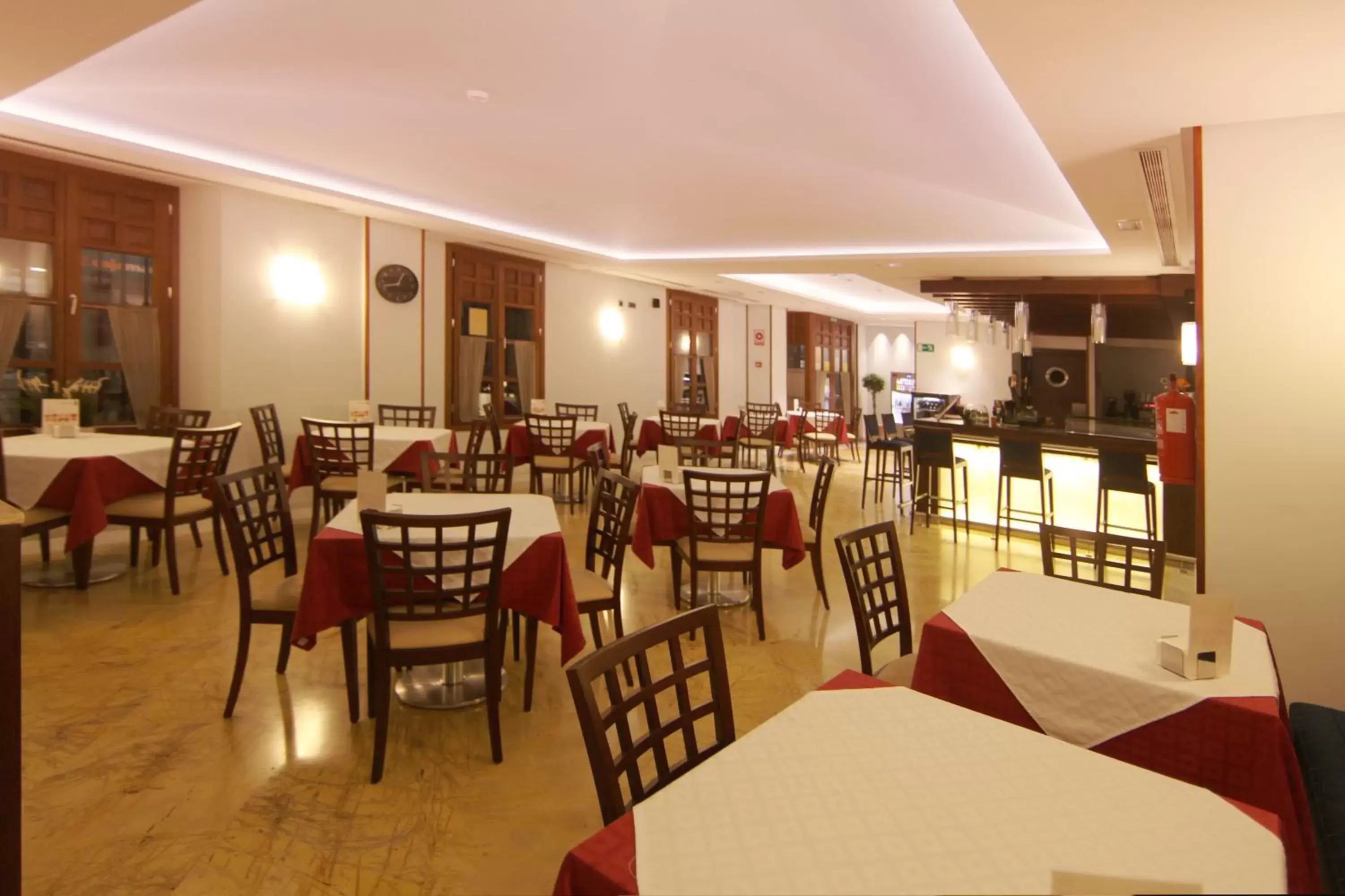 Lounge or bar, Restaurant/Places to Eat in Casa Consistorial