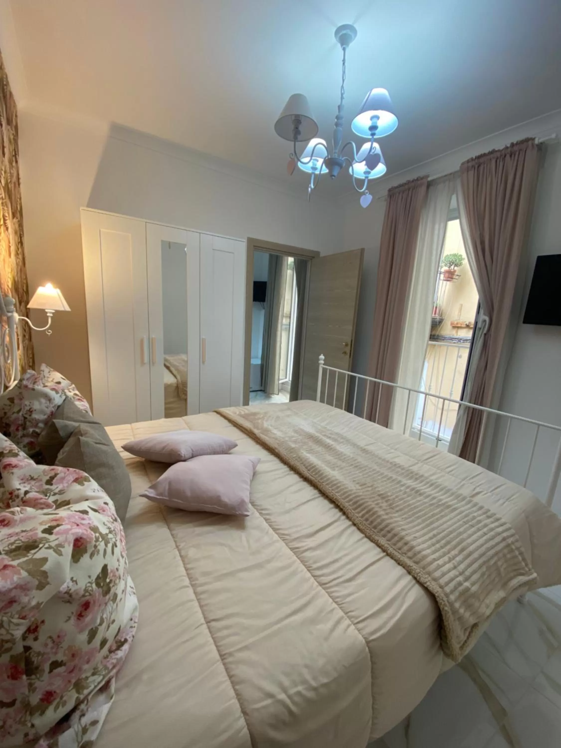 Bedroom, Bed in B&B Carmé