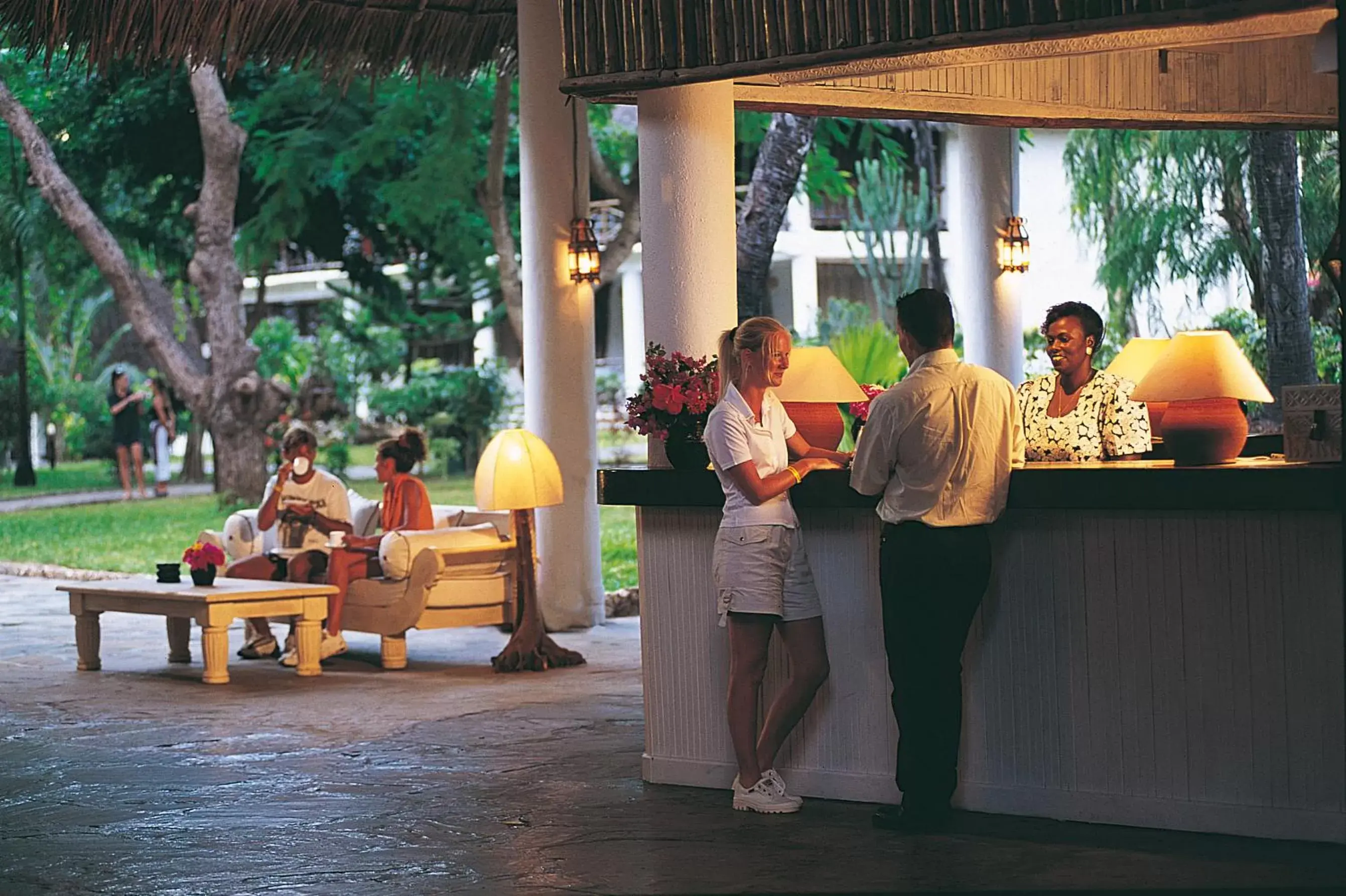 Restaurant/places to eat in Sandies Tropical Village