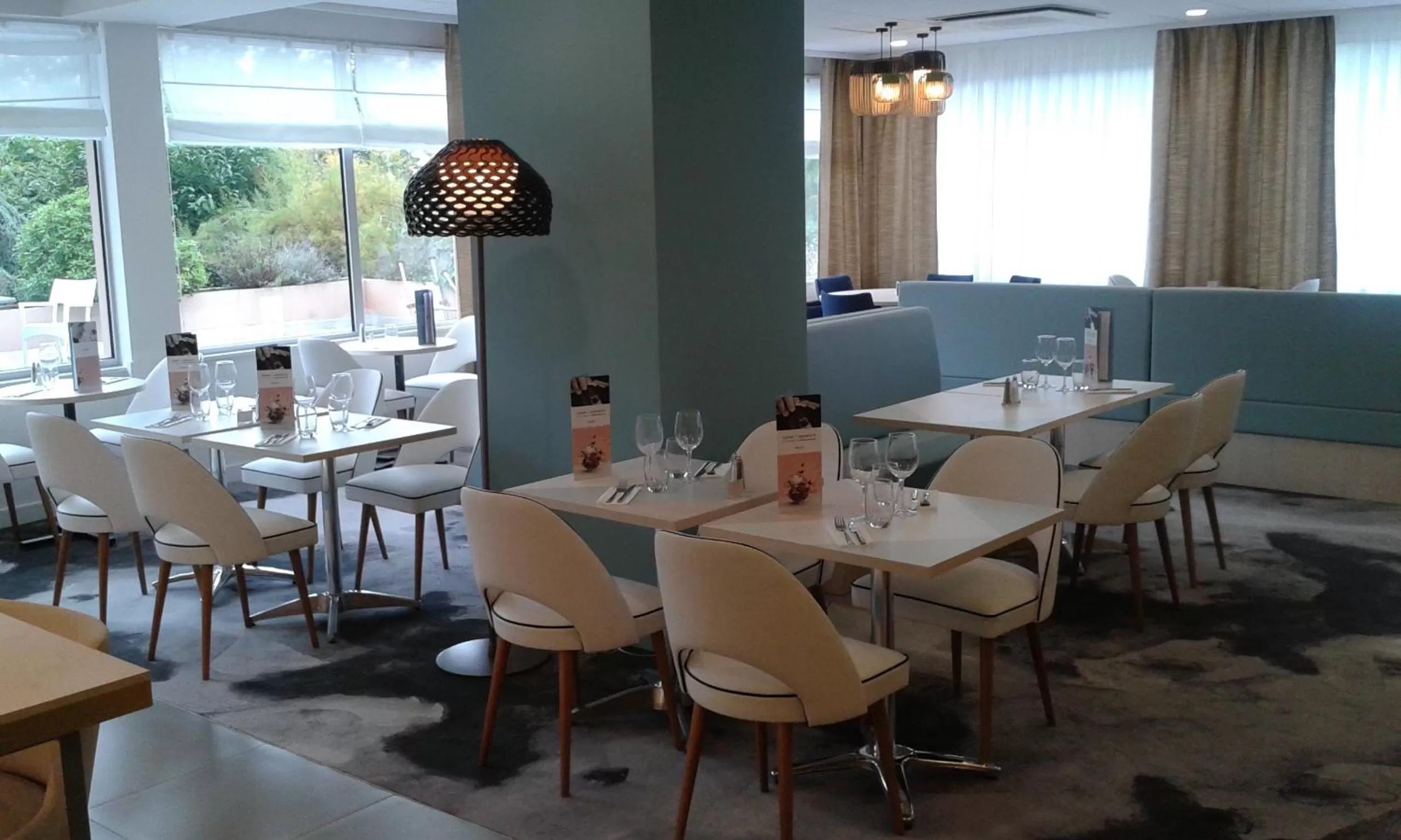 Restaurant/places to eat in Hôtel Mercure Mâcon Bord de Saône