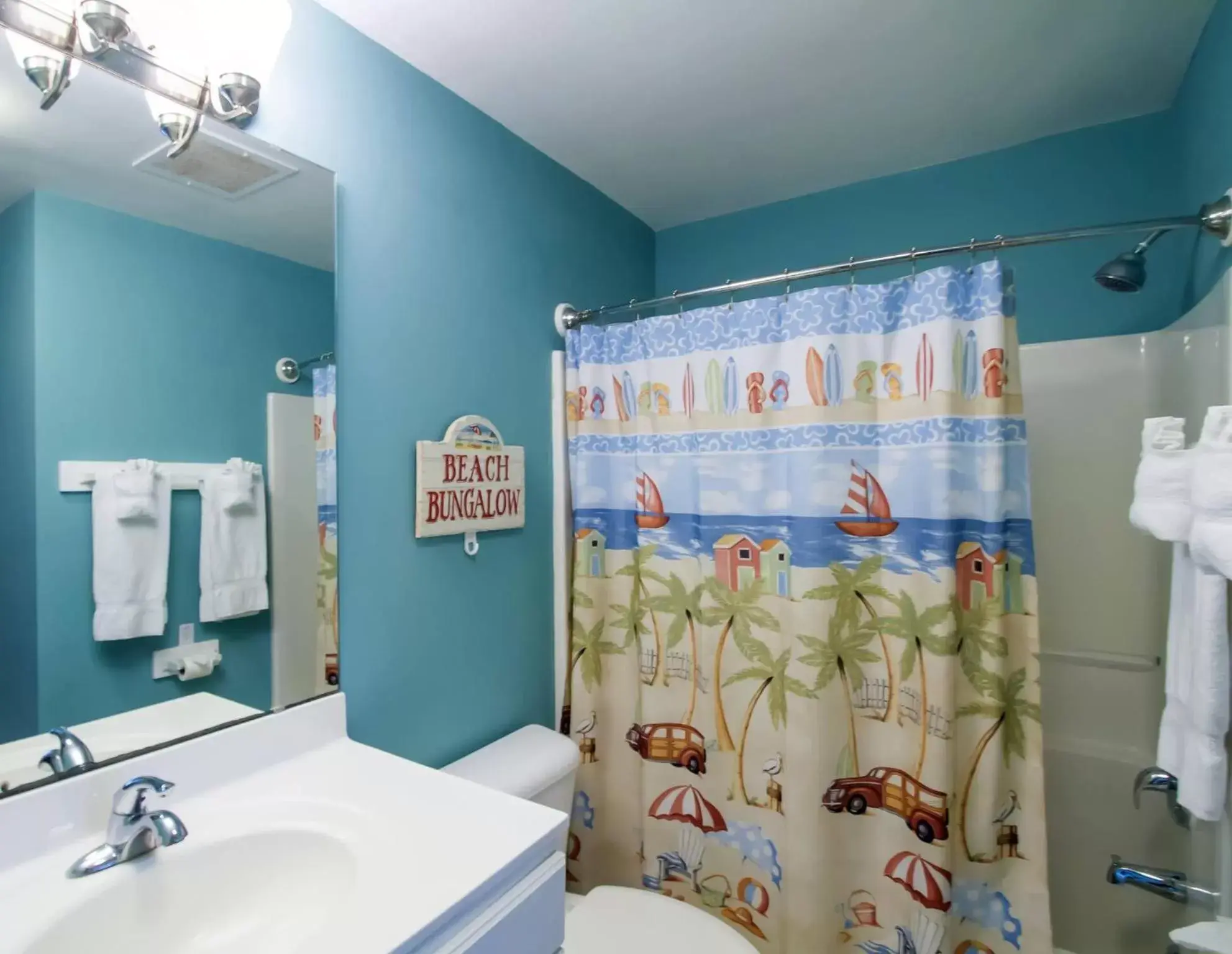 Bathroom in Sandpeddler Inn and Suites