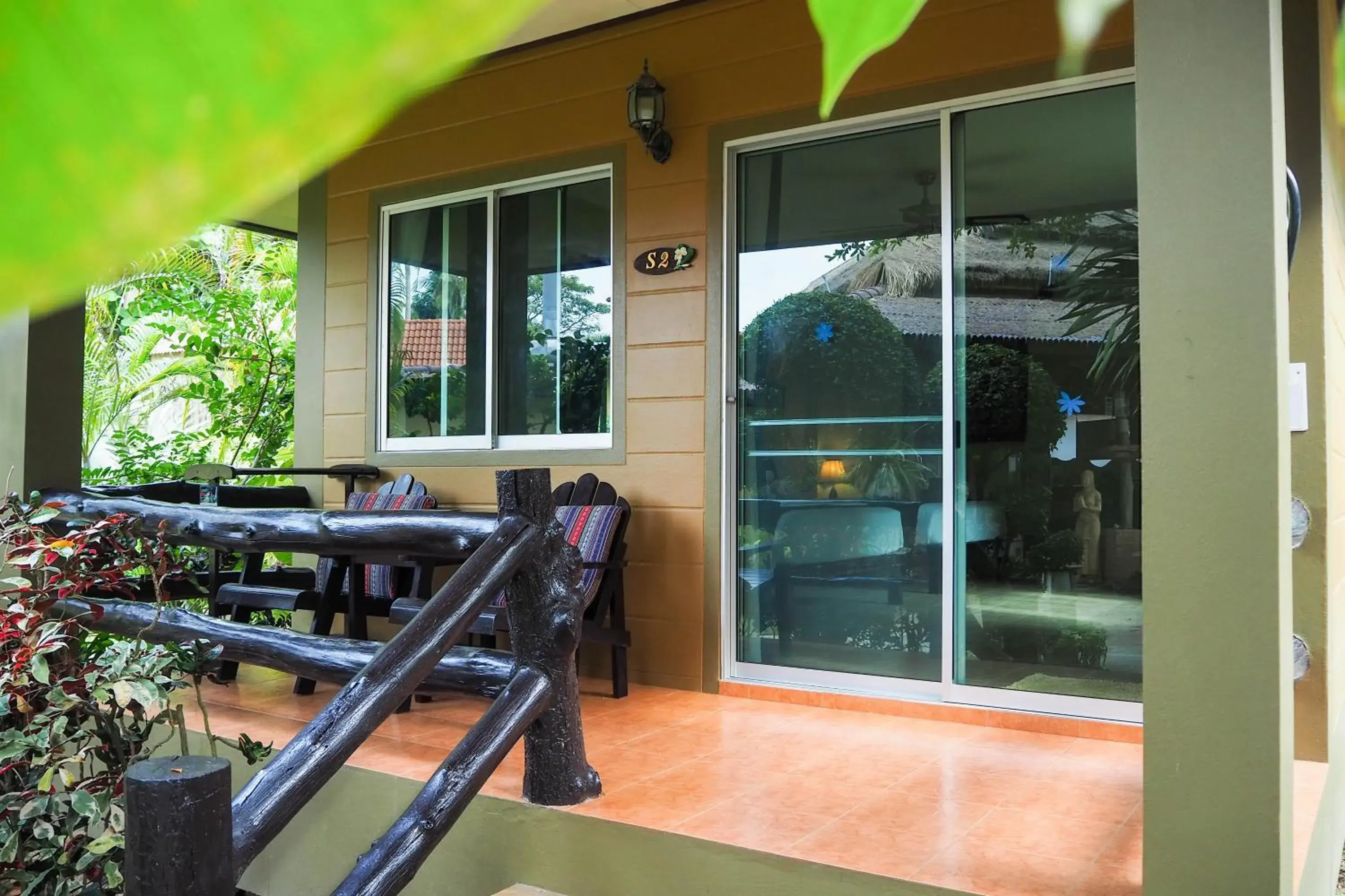 Balcony/Terrace in Lanta Castaway Beach Resort